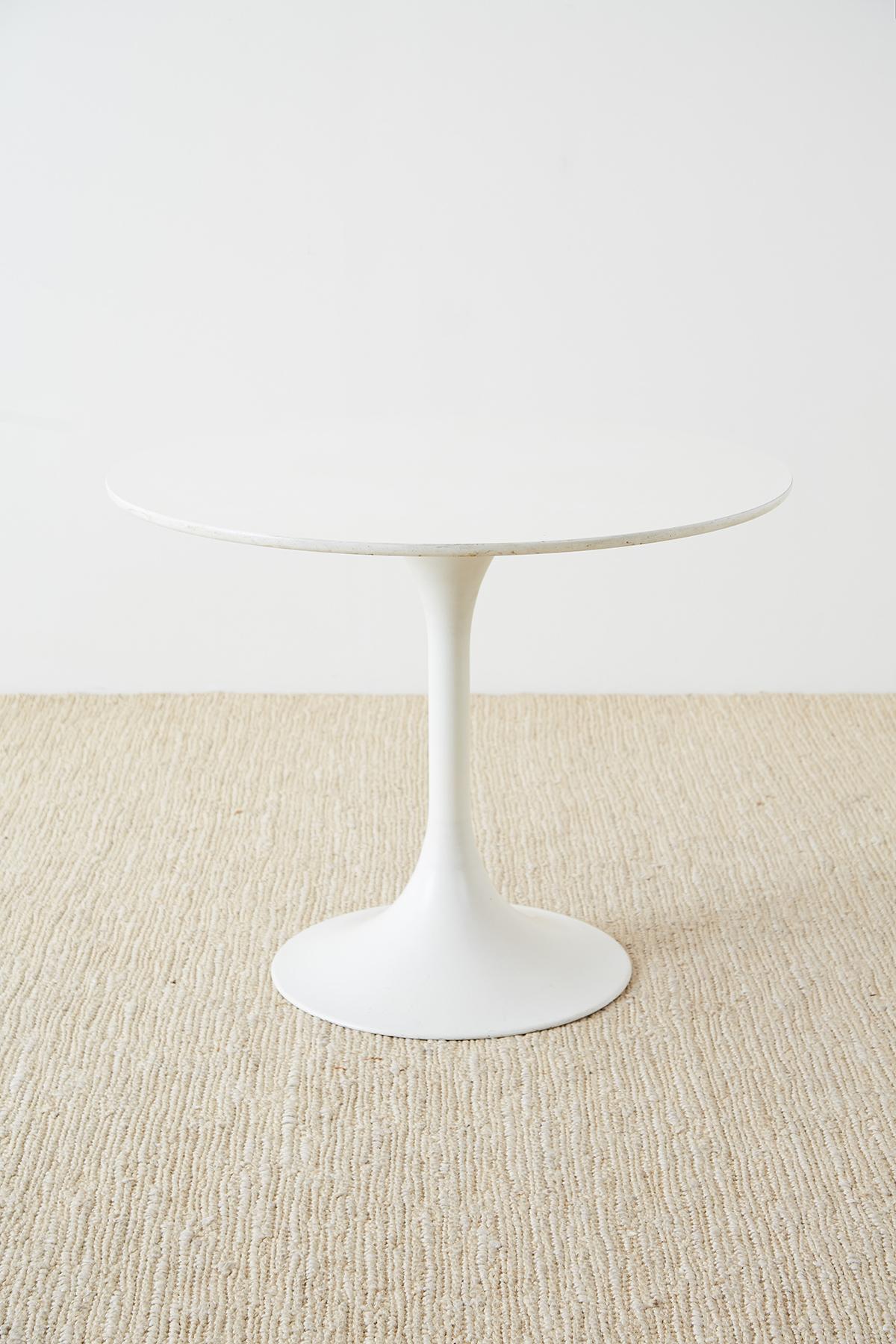 Mid-Century Modern Midcentury Eero Saarinen Style White Tulip Table