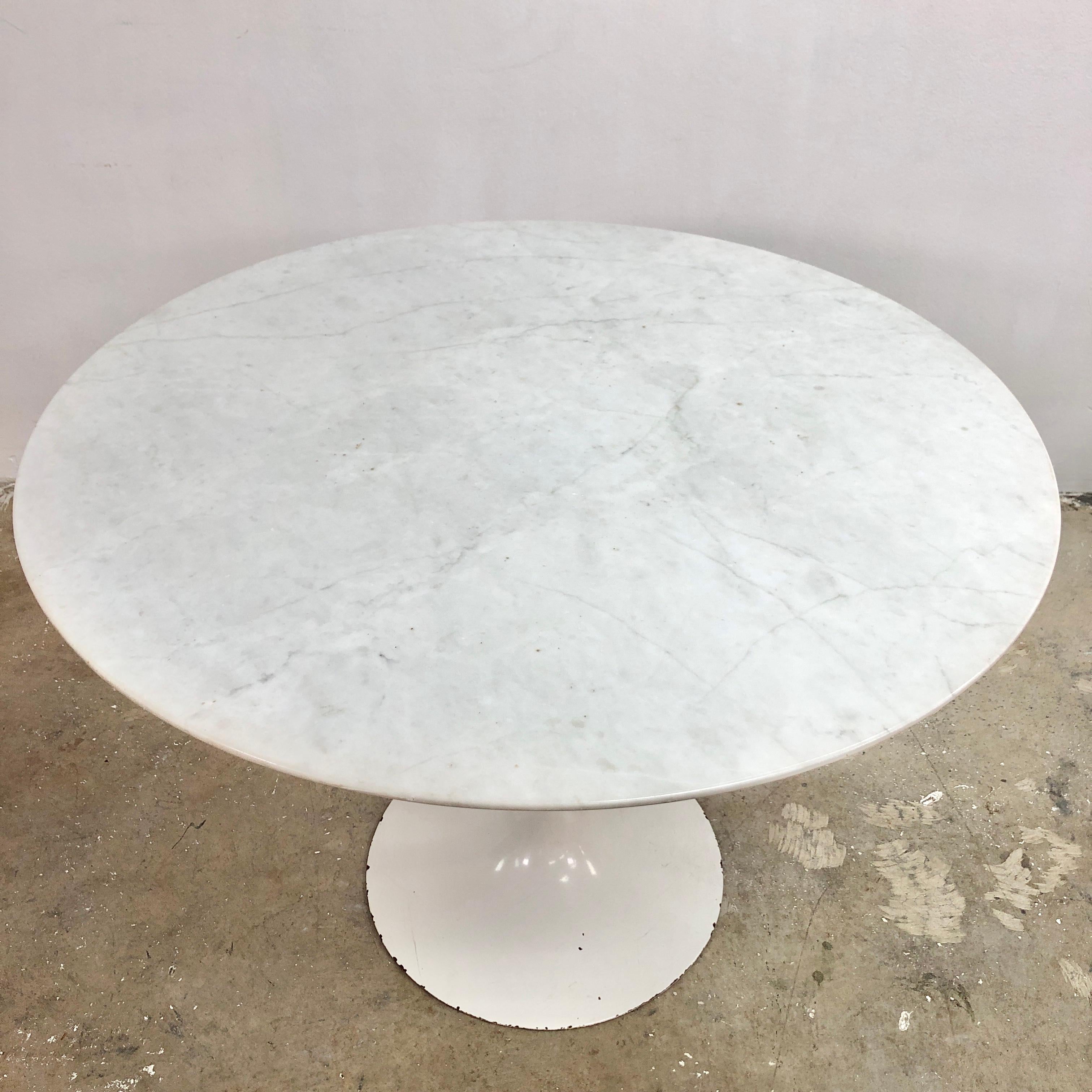 saarinen furniture