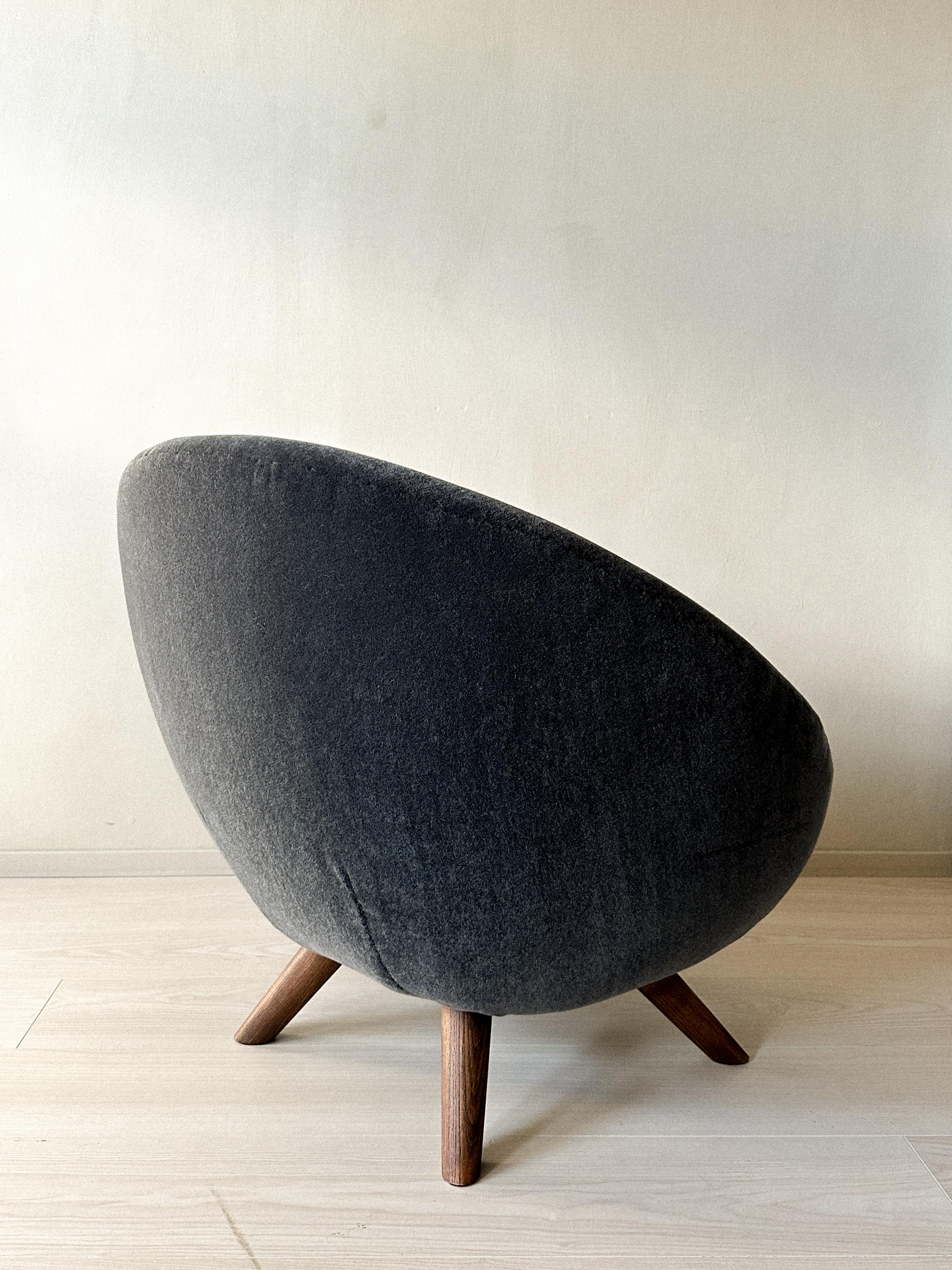 Mid-Century Egg Chair in Alpaca Wool, Scandinavia, circa 1960s 2