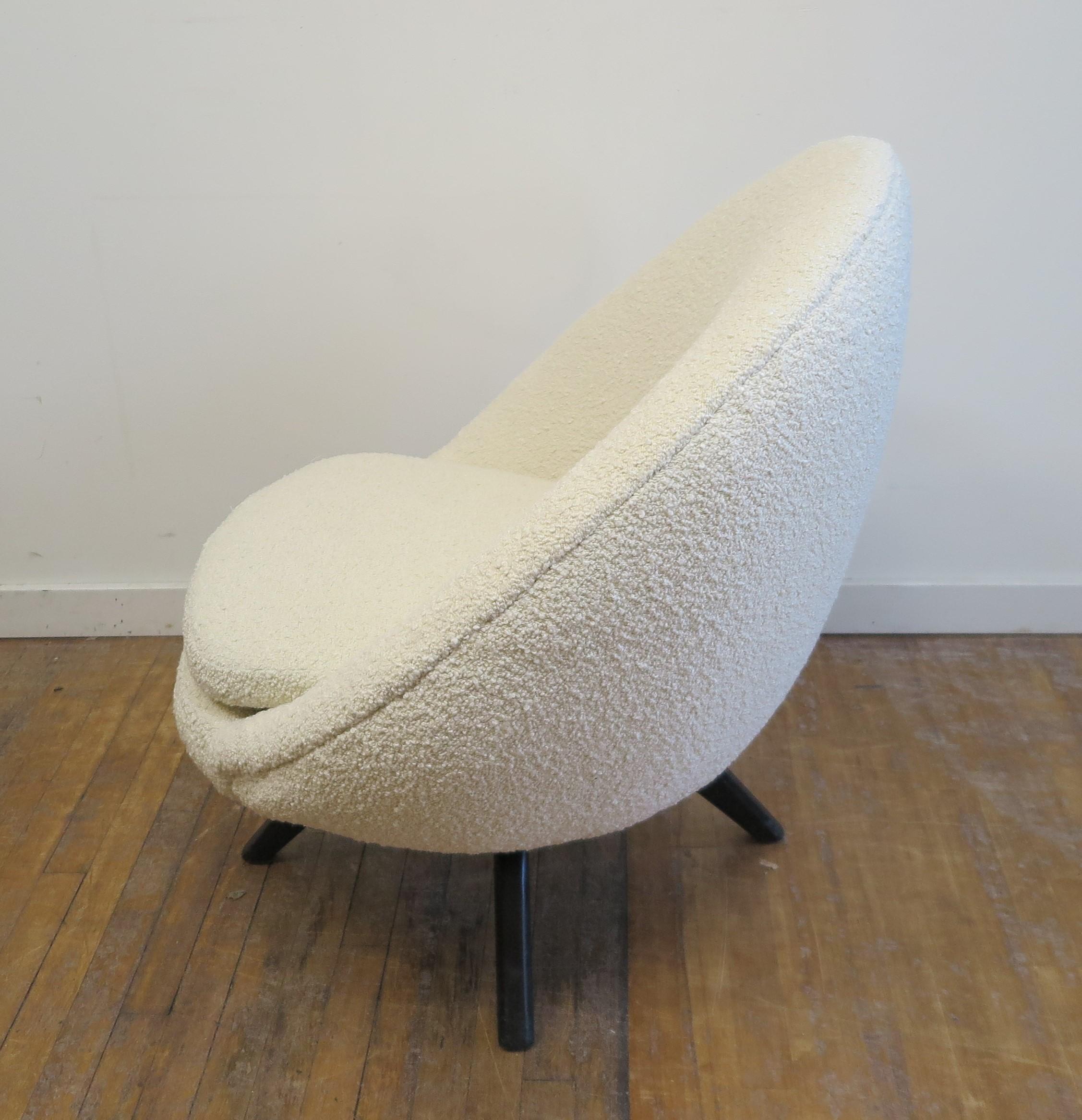 Mid-20th Century Mid Century Egg Chair Swivel