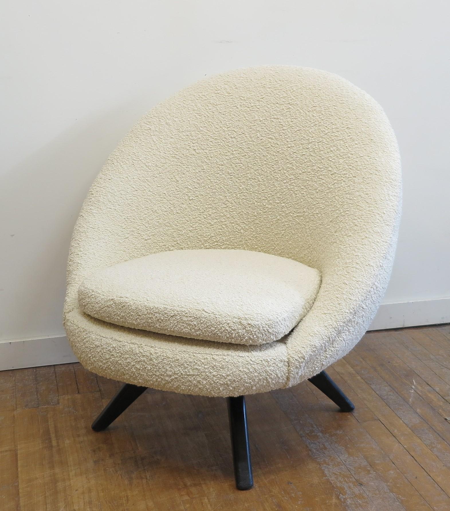 Wood Mid Century Egg Chair Swivel
