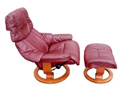 Ekornes Stressless Adjustable Burgundy Leather Recliner Ottoman Norway Medium