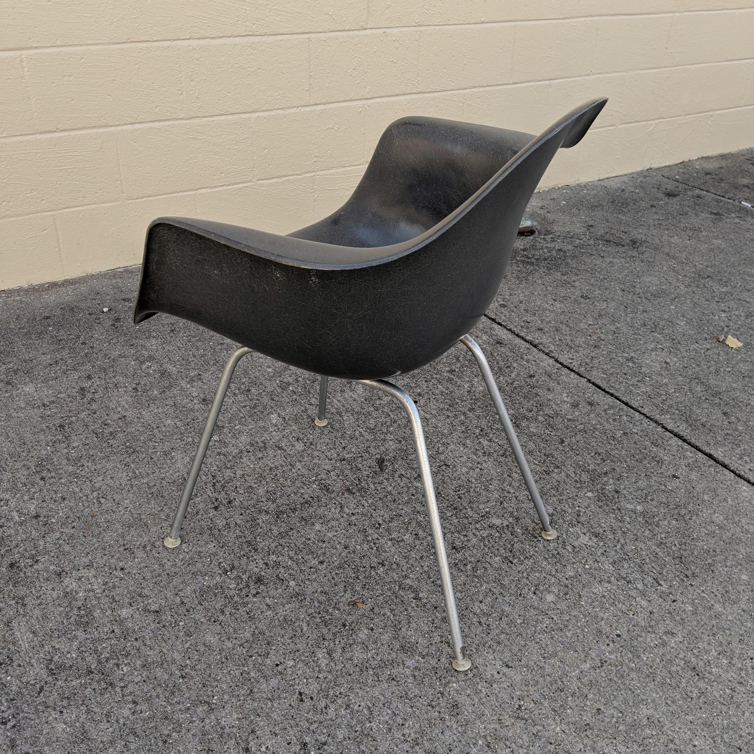 Mid-Century Elephant Grey Side Office Chair 4