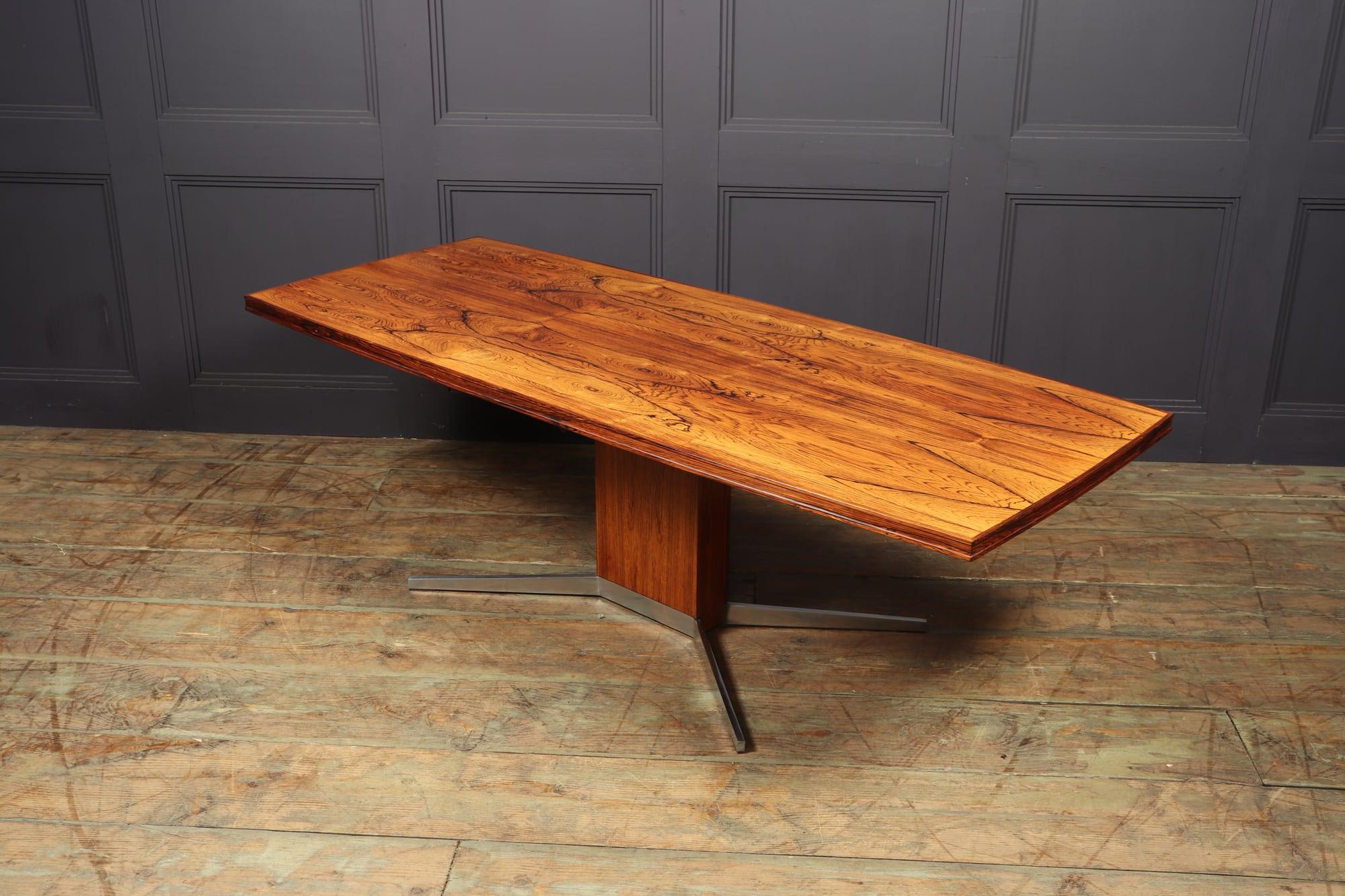 Mid Century Elevator Coffee / Dining Table In Excellent Condition In Paddock Wood Tonbridge, GB