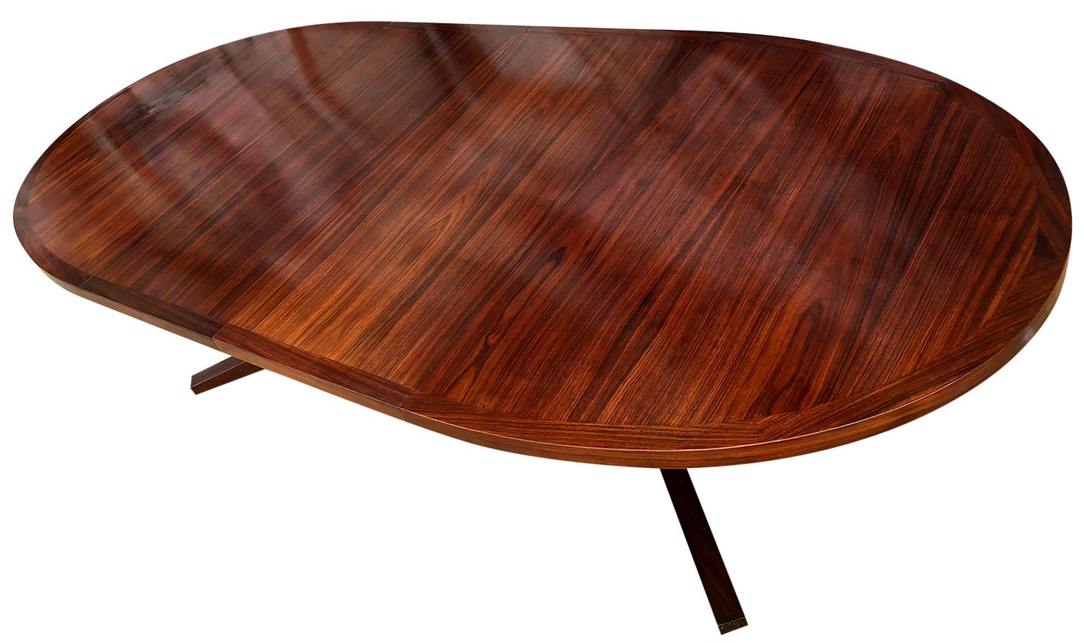 Midcentury Elliptical Danish Rosewood Expandable Dining Table '2' Leaves 3