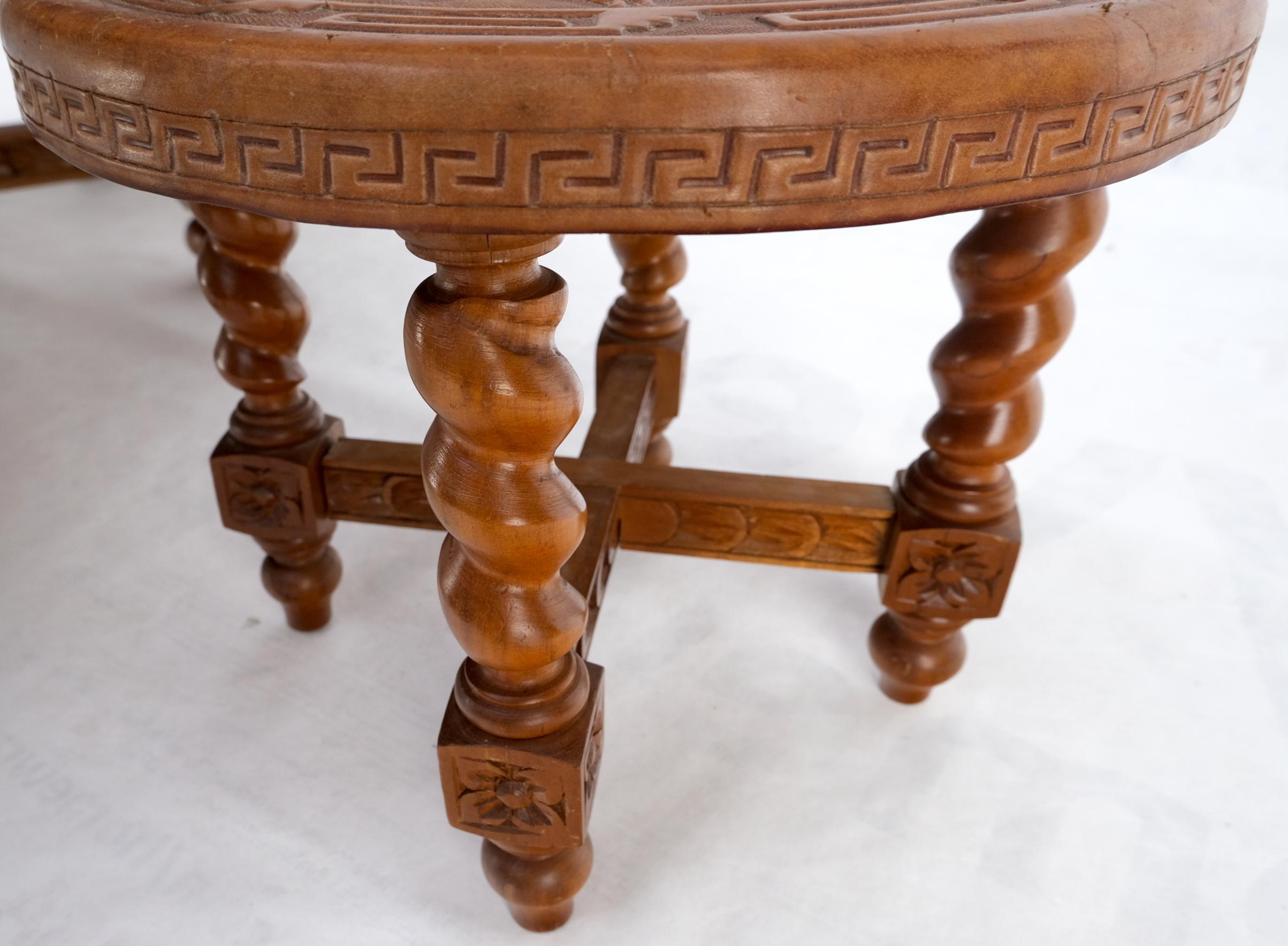 coffee table with stools