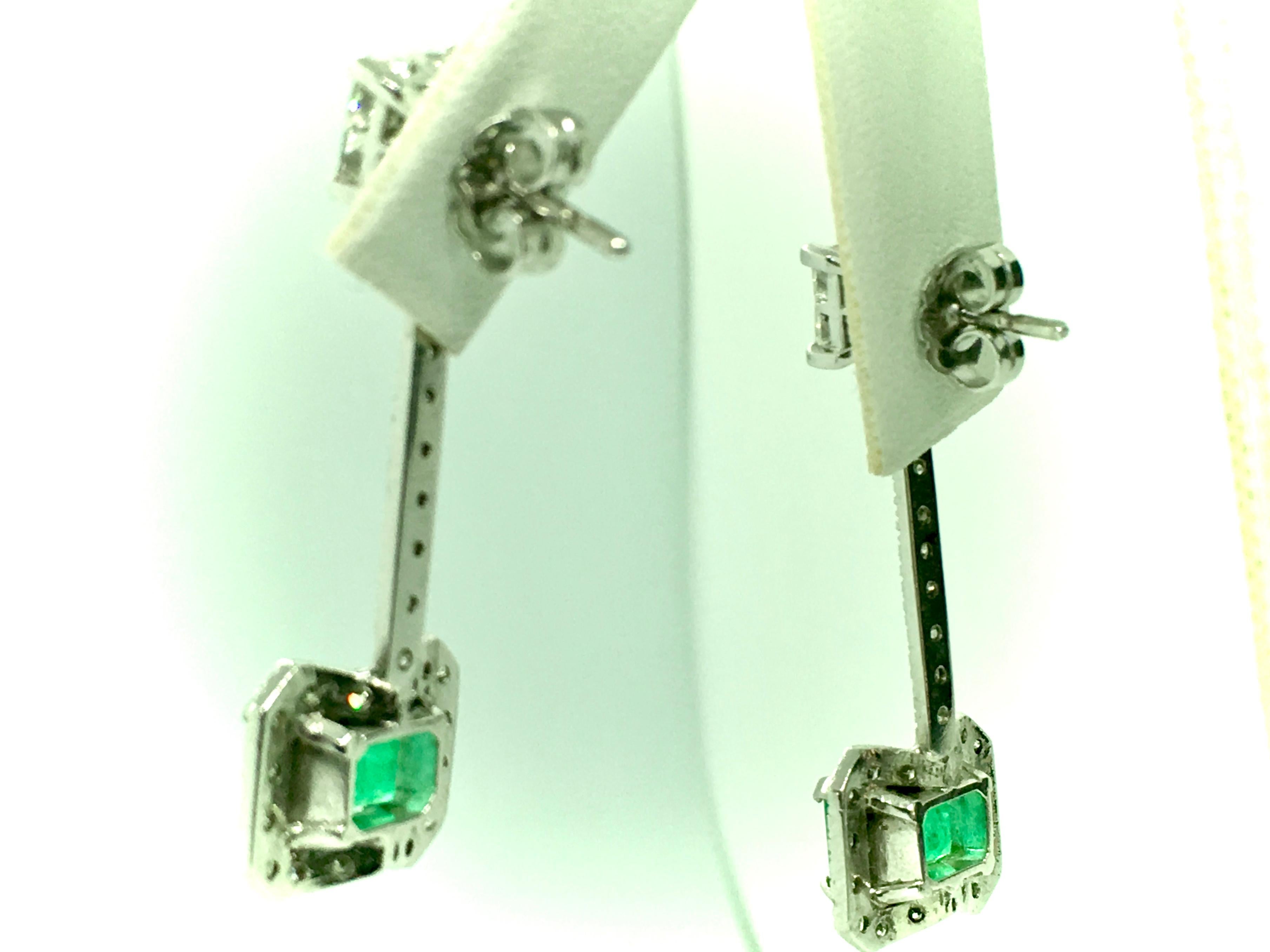 10.76 Carats Midcentury Style Emerald and Diamond Drop Earrings 18 Karat For Sale 4