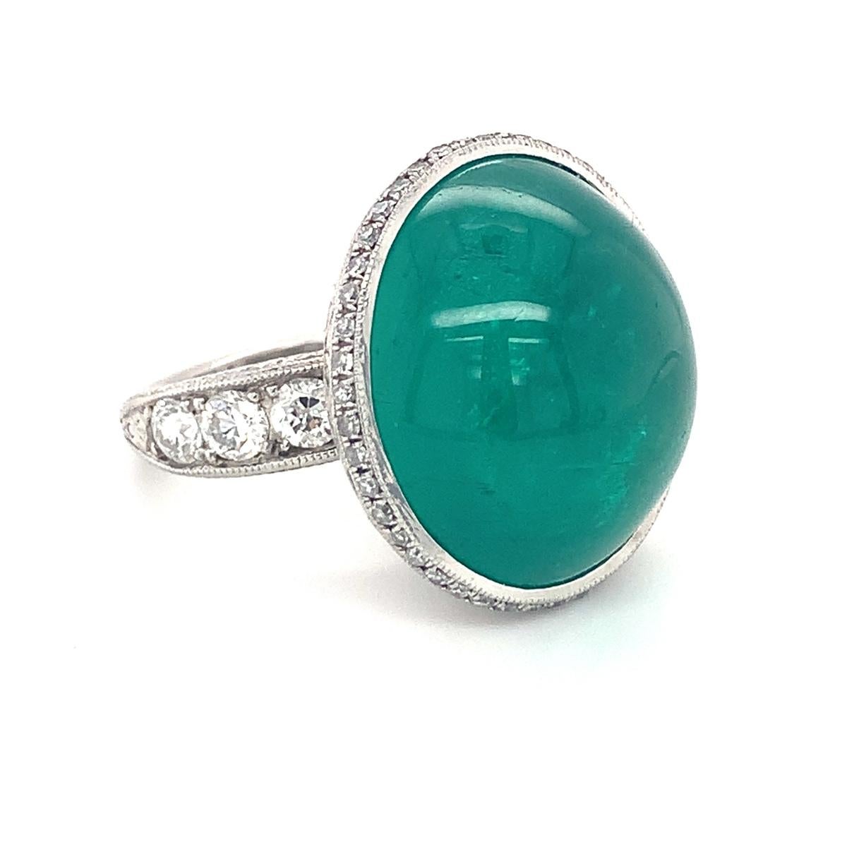 Women's Mid-Century Emerald and Diamond Platinum Ring, circa 1950s For Sale