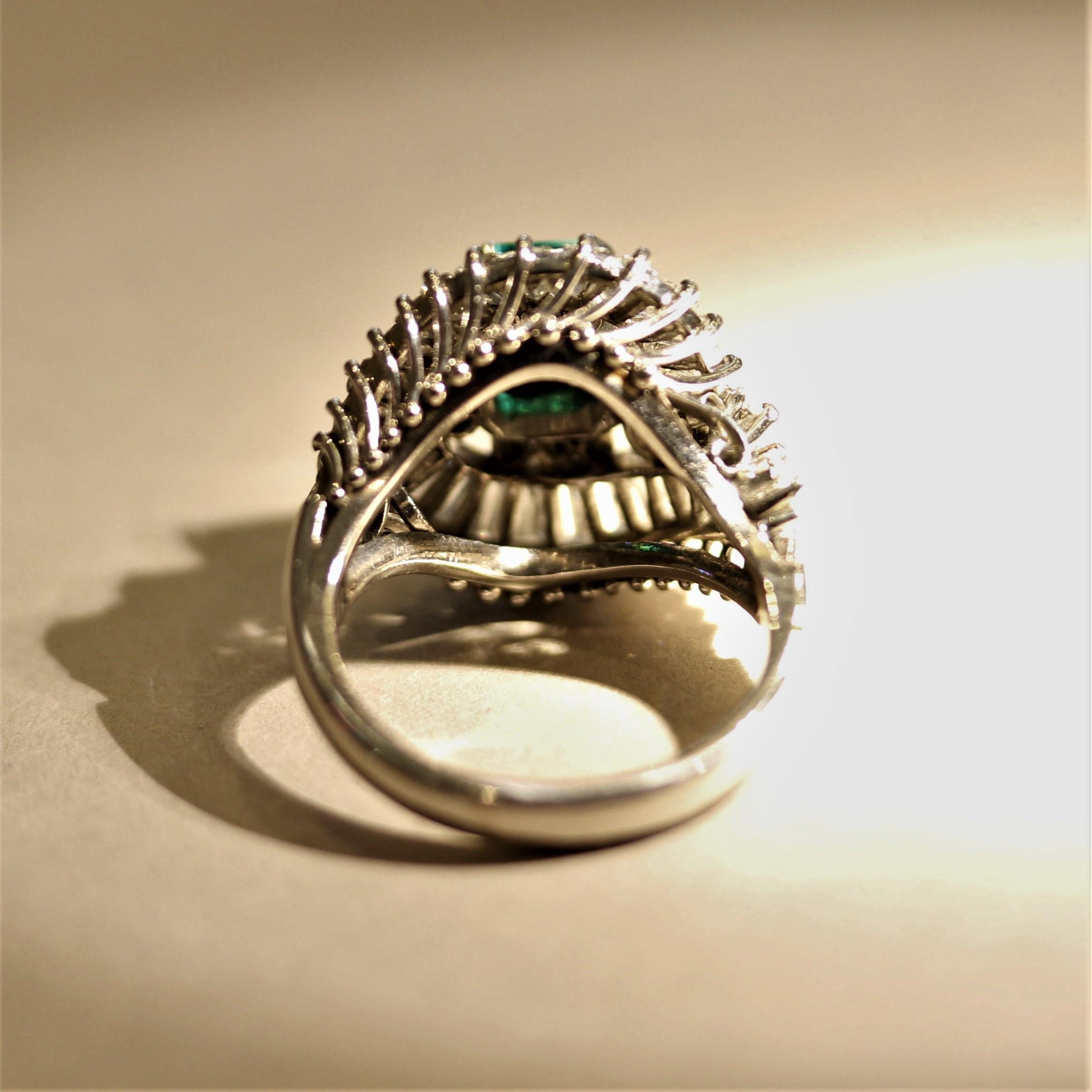 Mid-Century Emerald Diamond Platinum Spray Ring In Excellent Condition For Sale In Beverly Hills, CA
