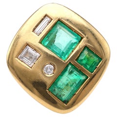 Mid-Century Emerald Diamond Yellow Gold Cocktail Ring