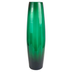 Vase de sol en verre soufflé vert émeraude du milieu du siècle par Empoli, Italie, années 1960