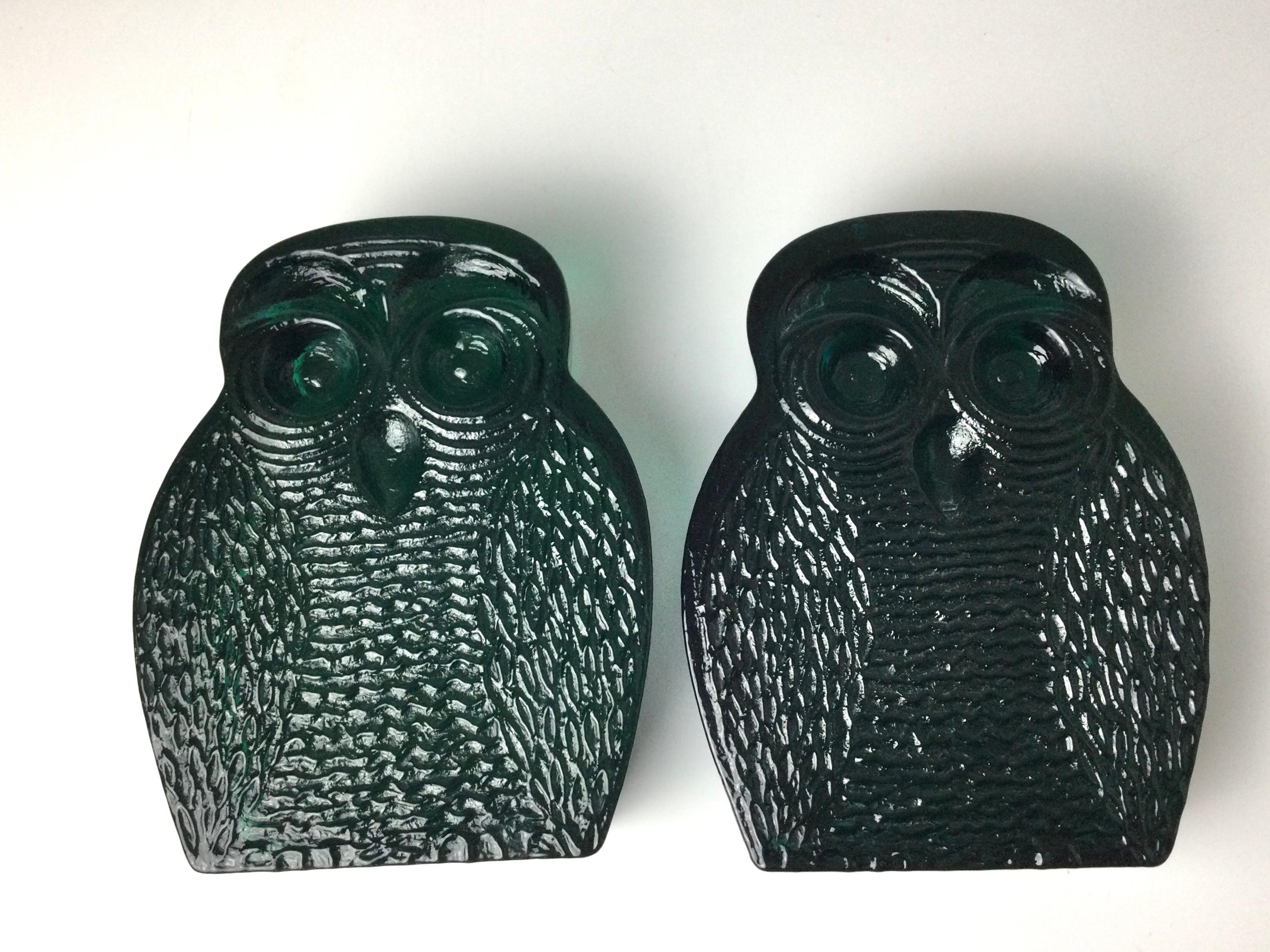 Mid-Century Modern Mid Century Emerald Green Glass Owl Bookends by Blenko