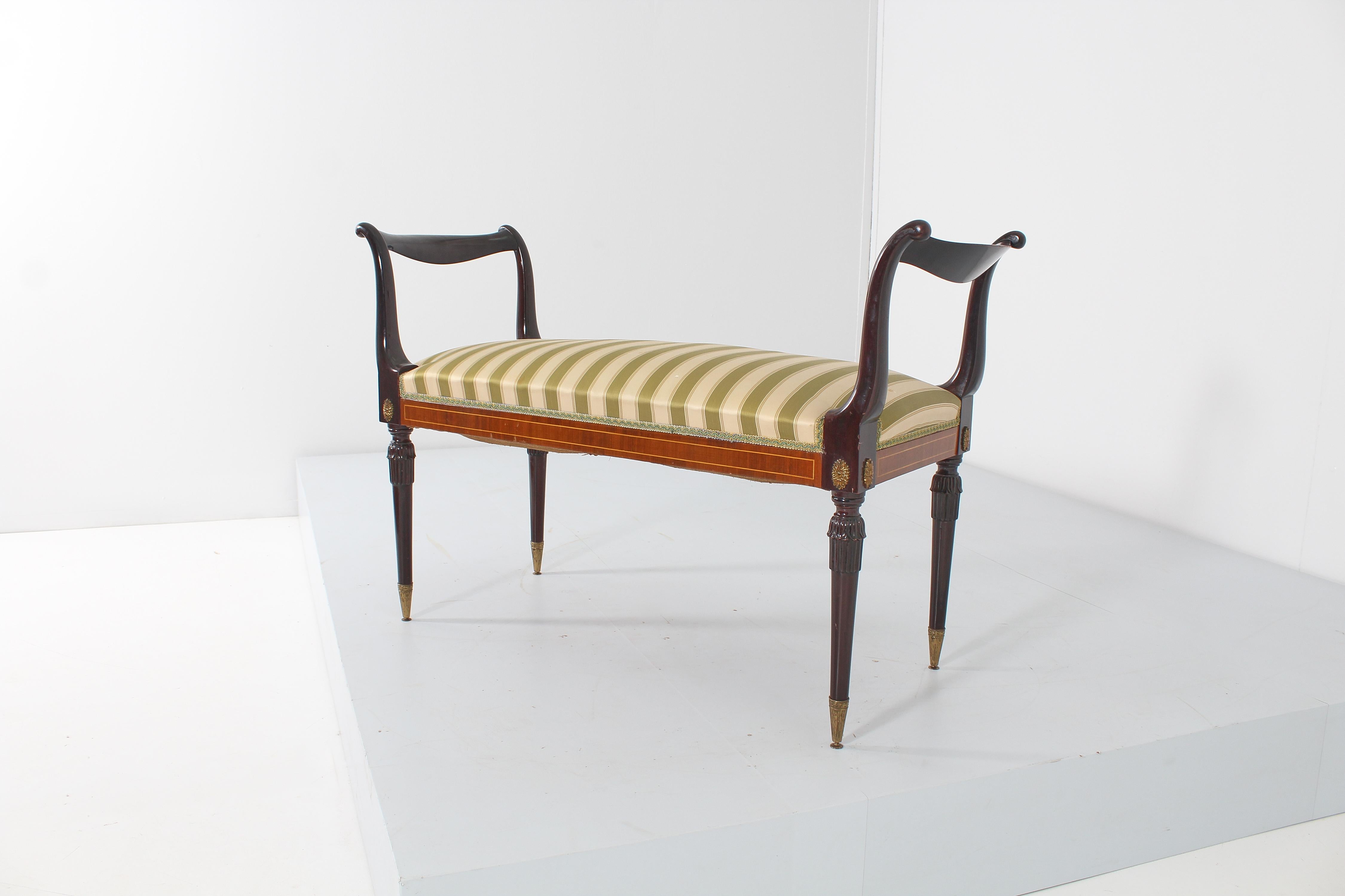 Mid-Century Emilio Lancia Wooden Bench with Striped Fabric , Italy, 1950s For Sale 5