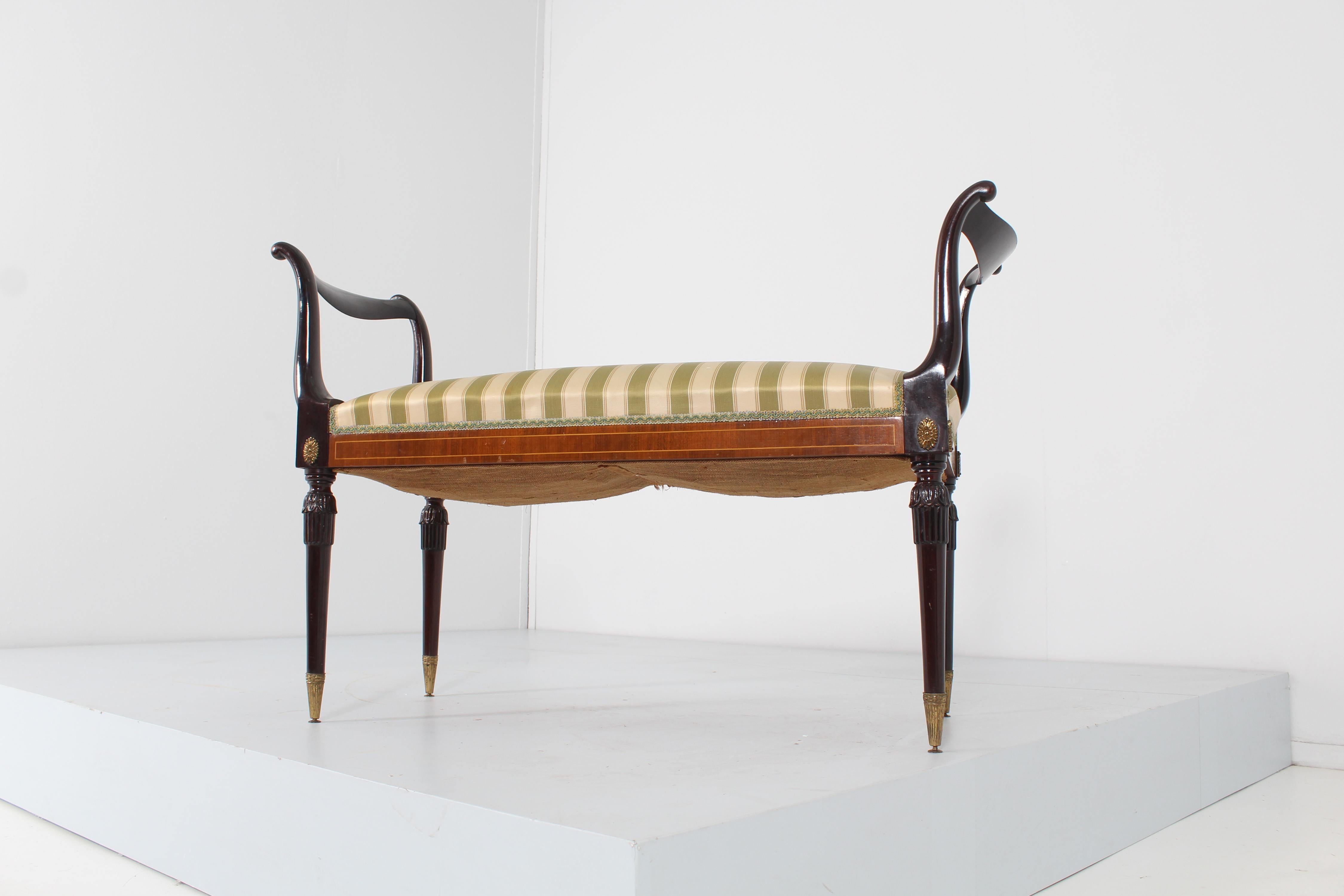 Mid-Century Emilio Lancia Wooden Bench with Striped Fabric , Italy, 1950s For Sale 10