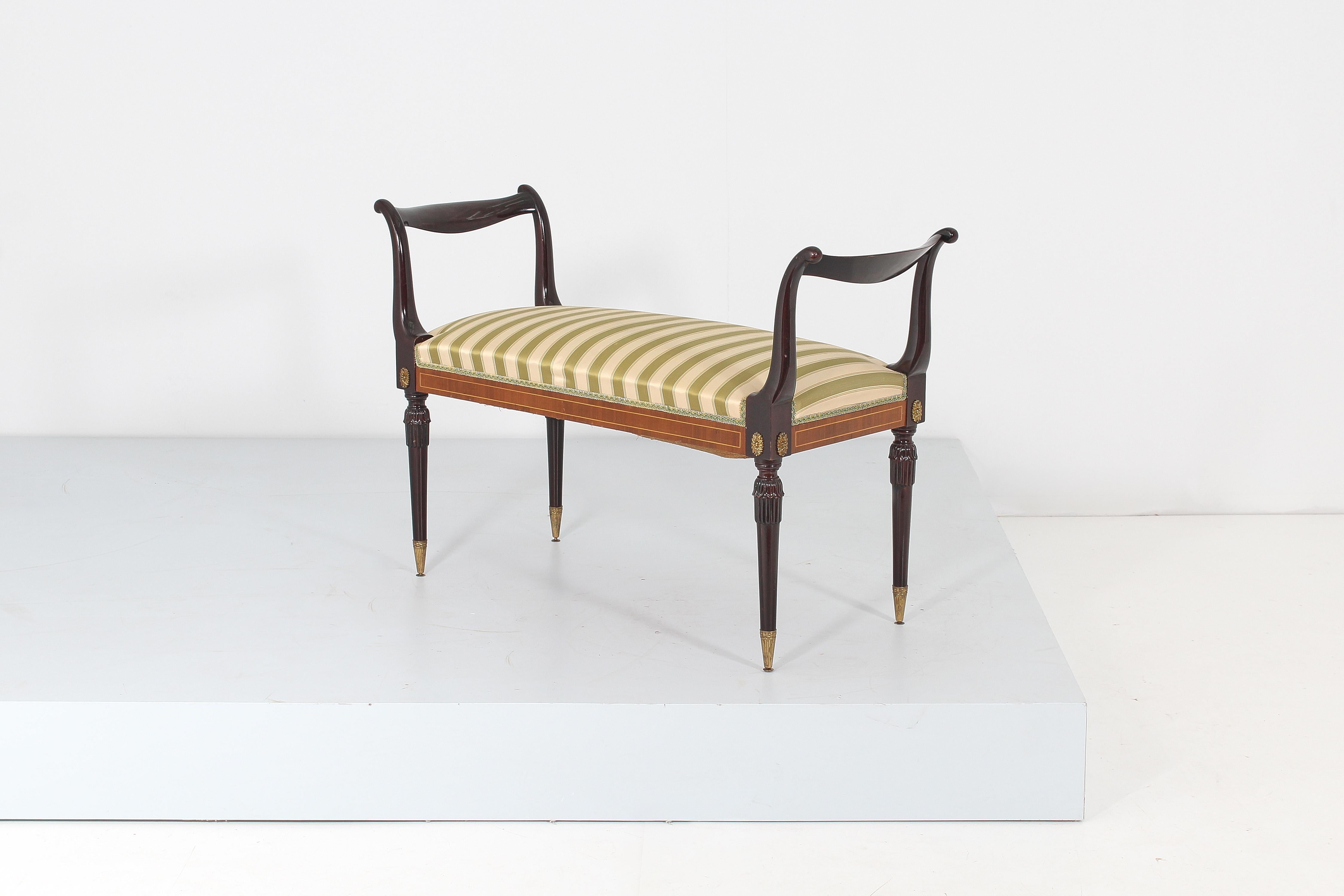 Mid-Century Emilio Lancia Wooden Bench with Striped Fabric , Italy, 1950s For Sale 2