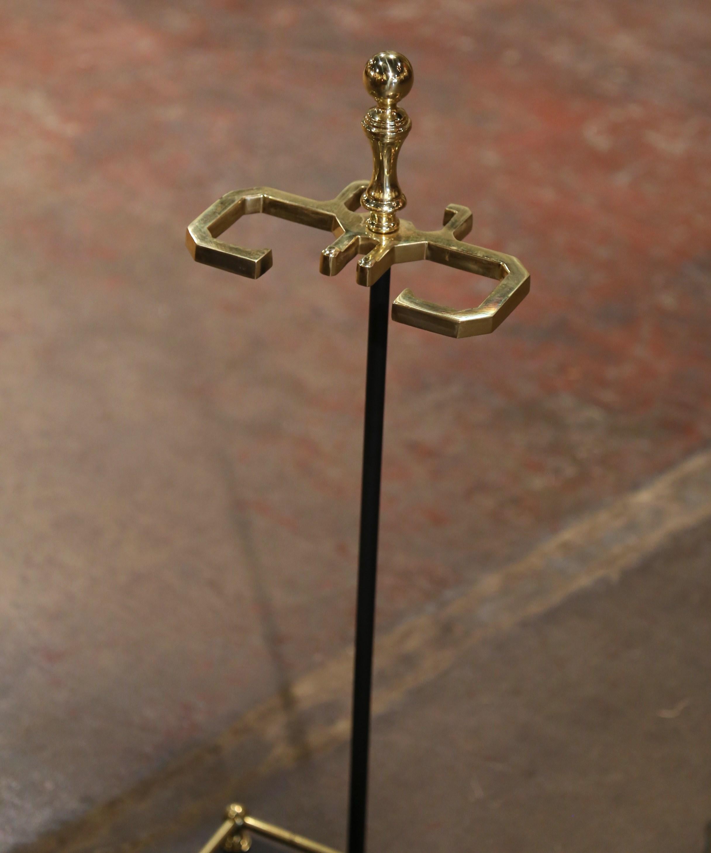 Ensemble d'outils de cheminée en bronze et en fer sur stand, style Empire du milieu du siècle en vente 2