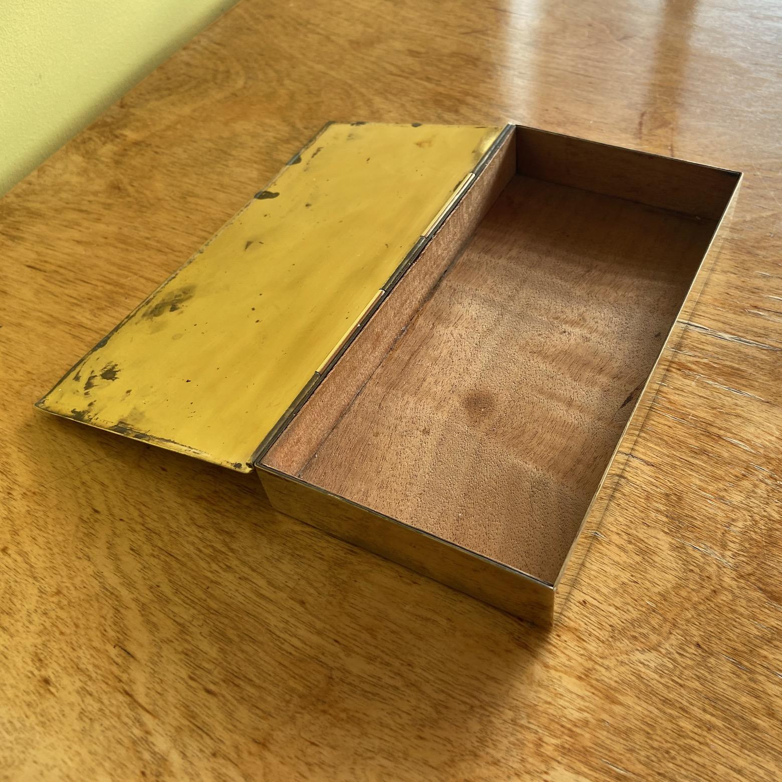Mid century enamel brass box For Sale 4