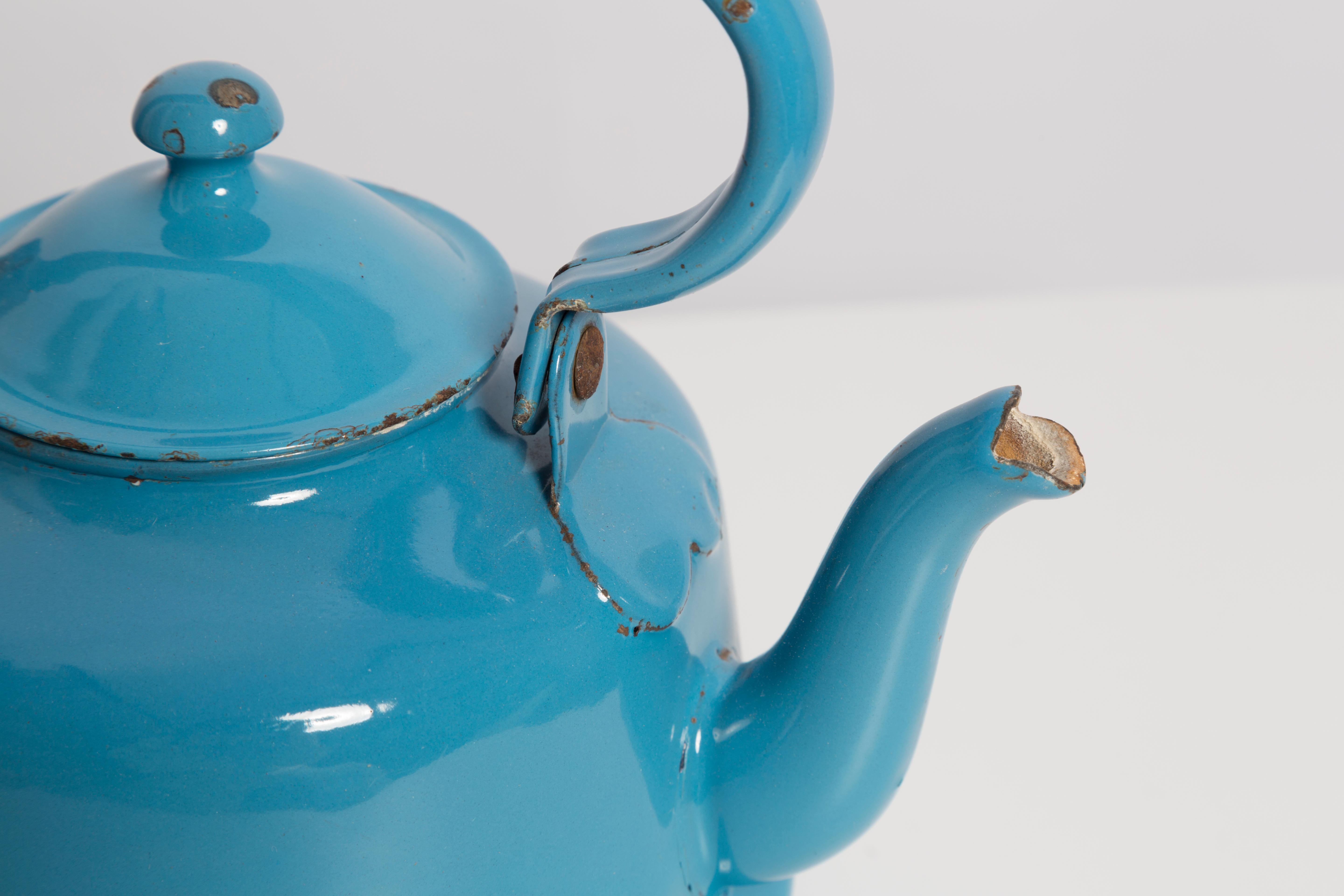 blue enamel teapot