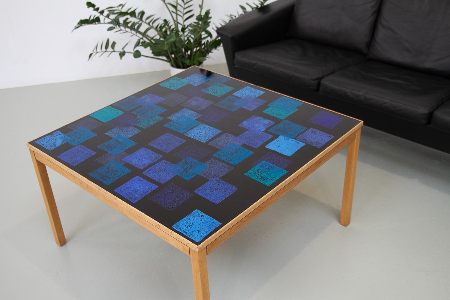 Table basse en Oak Oak émaillé du milieu du siècle par Törneman pour NK Sweden, années 1960. en vente 11