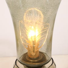 Tulipano chiuso di metà secolo in vetro di Murano soffiato a mano e affumicato di Cenedese