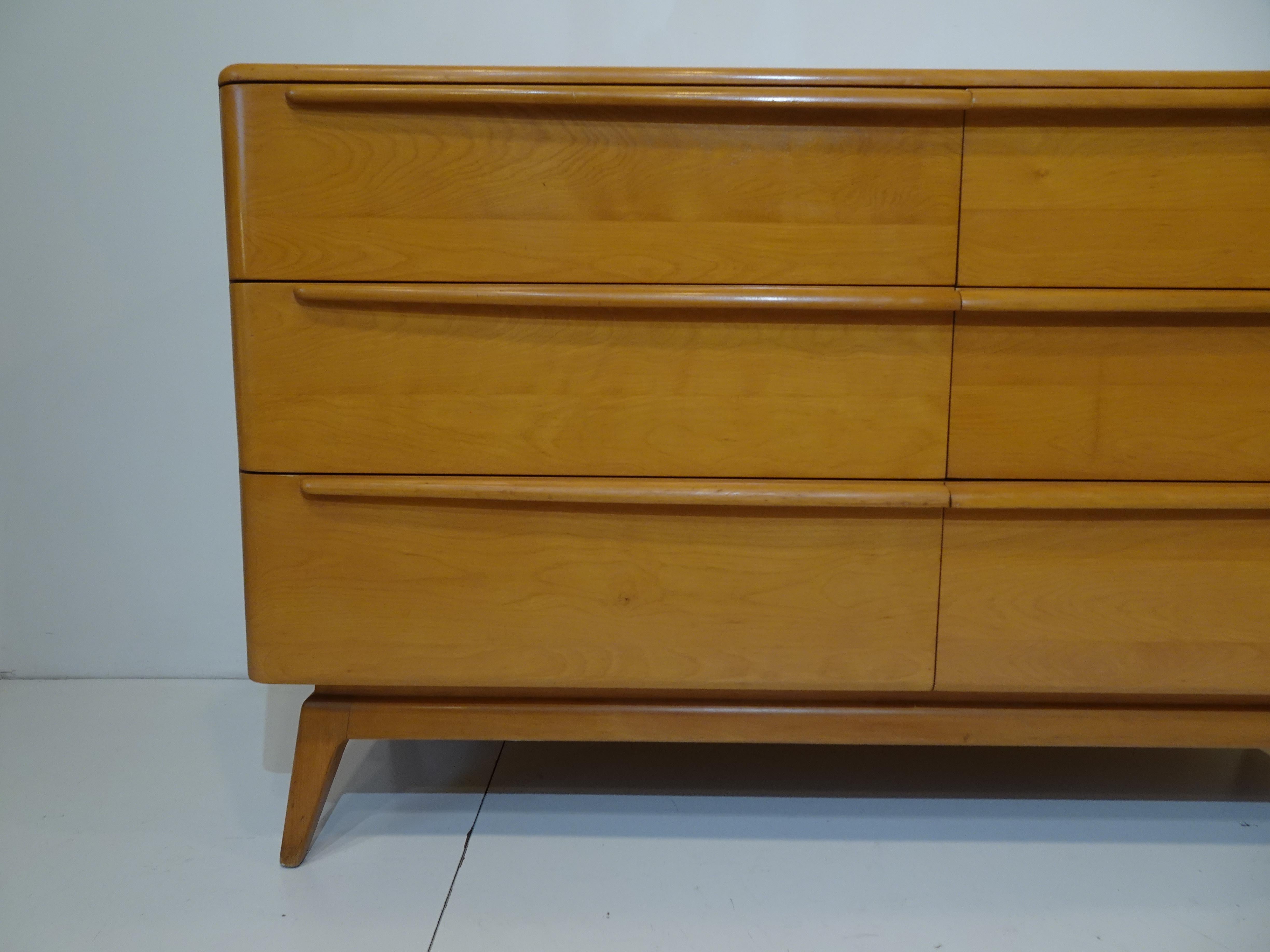 Mid-Century Encore Dresser Chest in Champagne by Heywood Wakefield 2