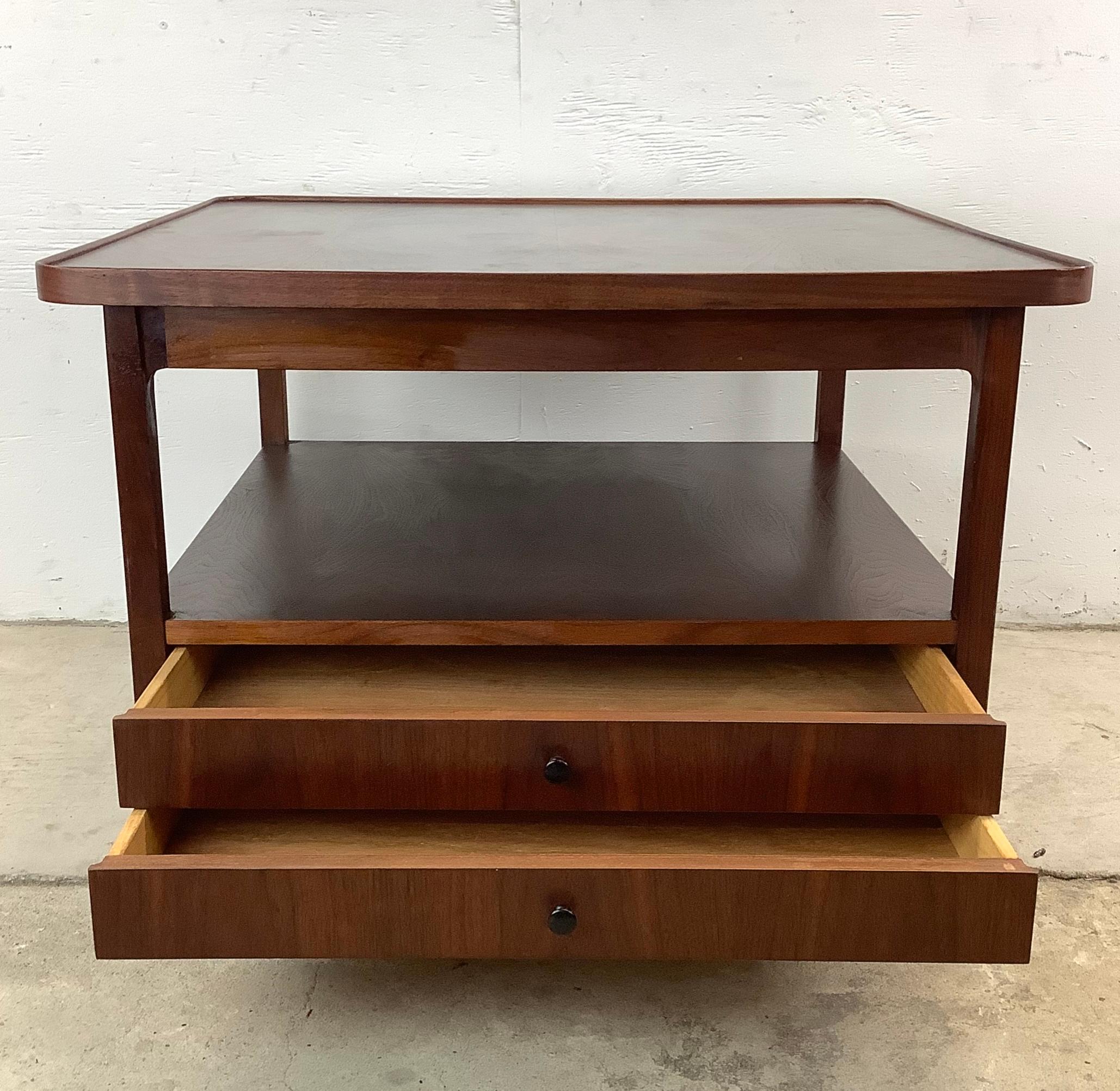 Mid-Century Modern Mid-Century End Table attr. Jack Cartwright for Founders Furniture For Sale