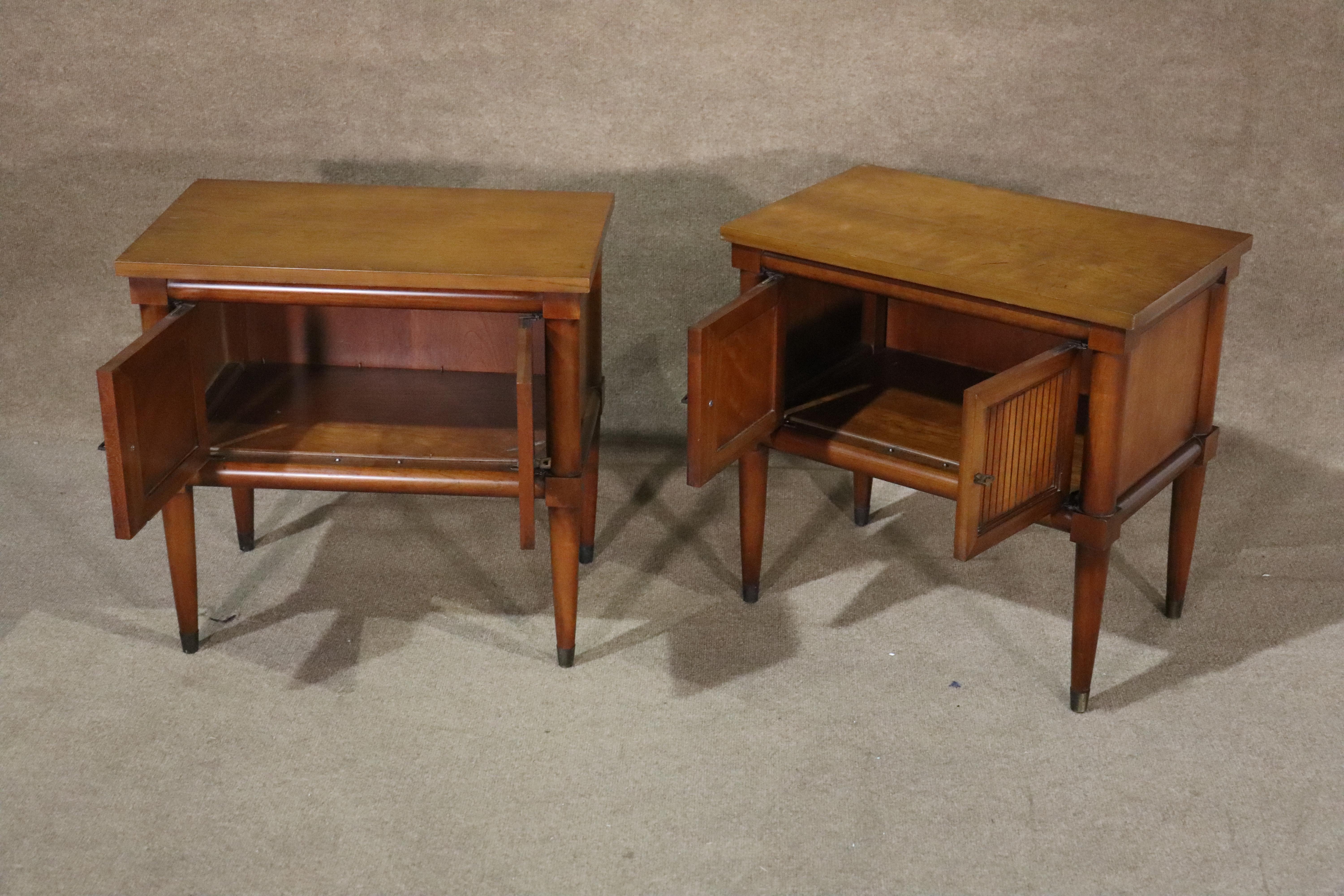 Pair of vintage modern nightstands by White Furniture with two door cabinet space.
Please confirm location NY or NJ