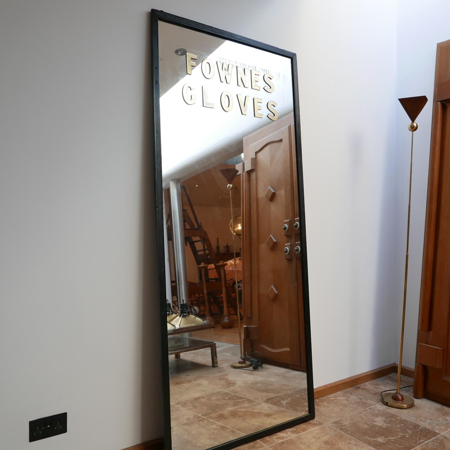 Mid-Century English Advertising Floor or Wall Mirror In Good Condition For Sale In London, GB