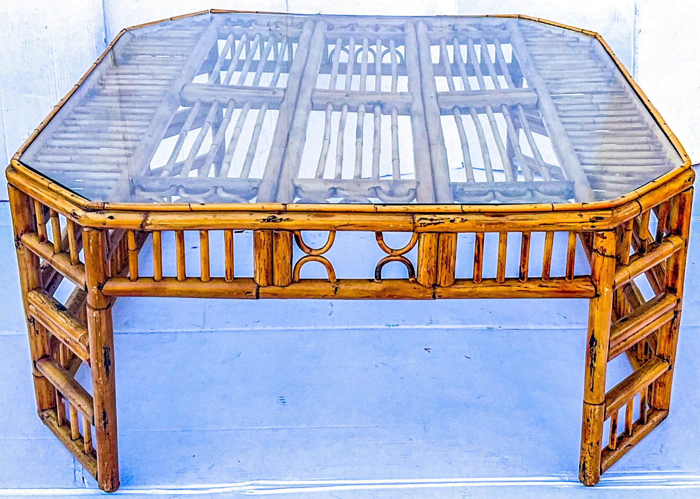 Midcentury English Brighton Pavilion Style Burnt Bamboo Coffee Table In Good Condition In Kennesaw, GA