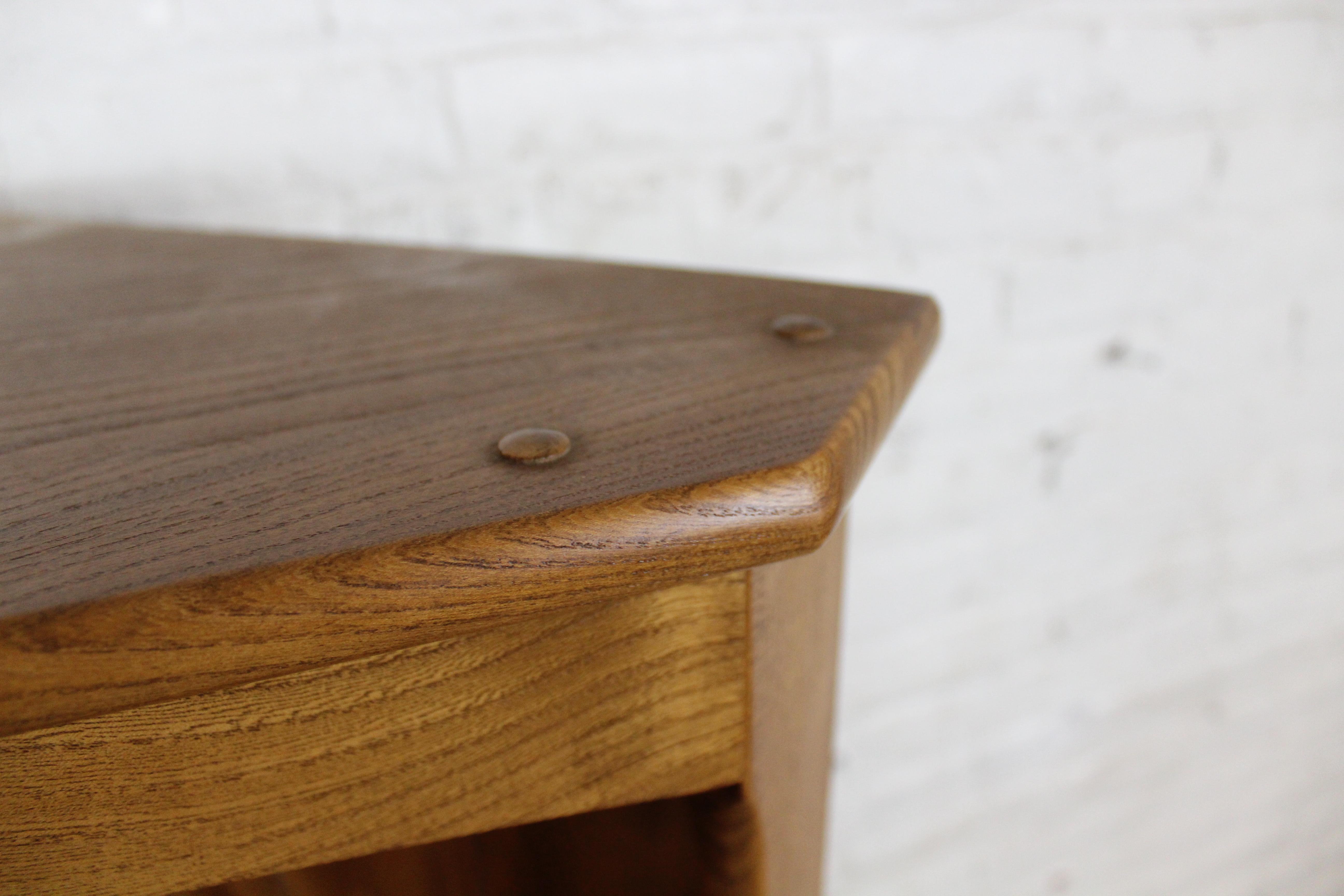 Mid-Century English Elm Corner Cupboard by Ercol For Sale 2