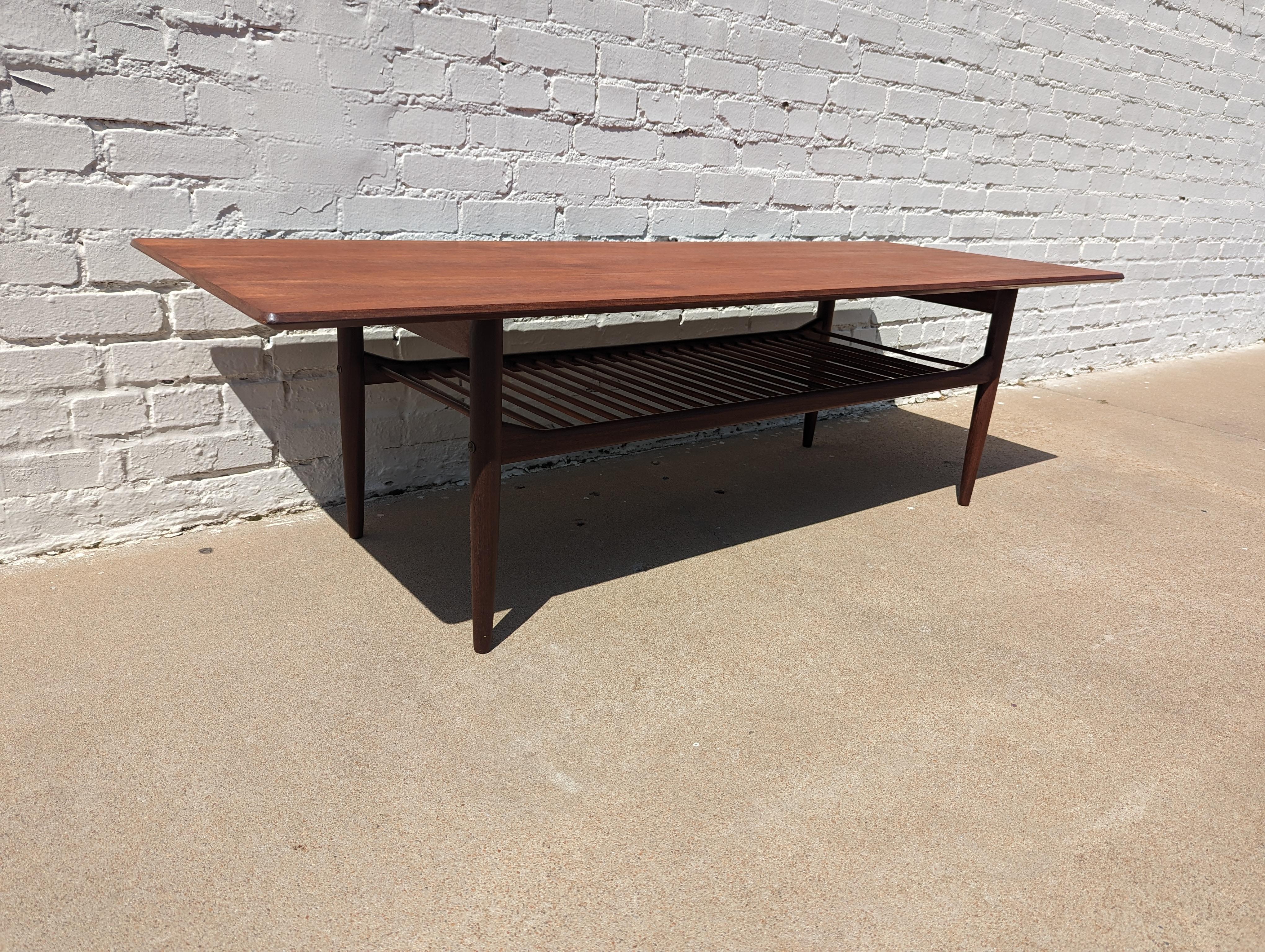 Mid Century English Modern Coffee Table by Kofod Larsen For Sale 3