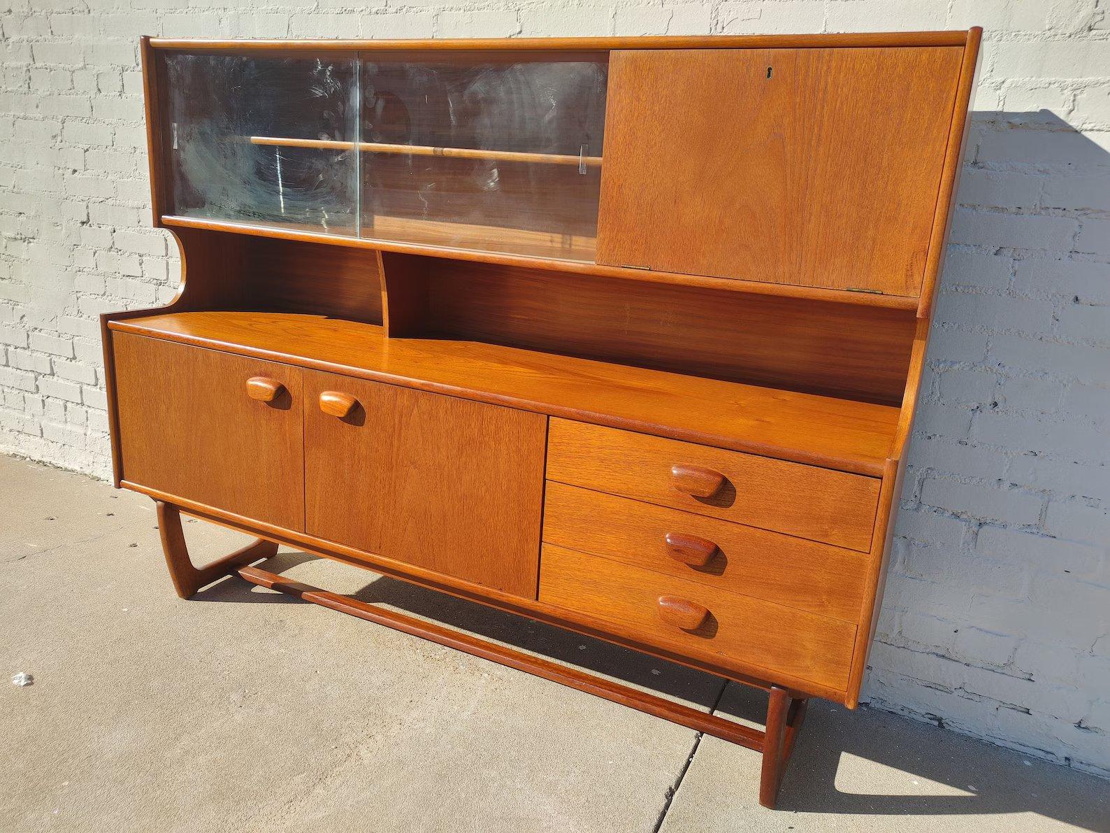 Mid-Century Modern Mid Century English Modern Teak Hutch  For Sale