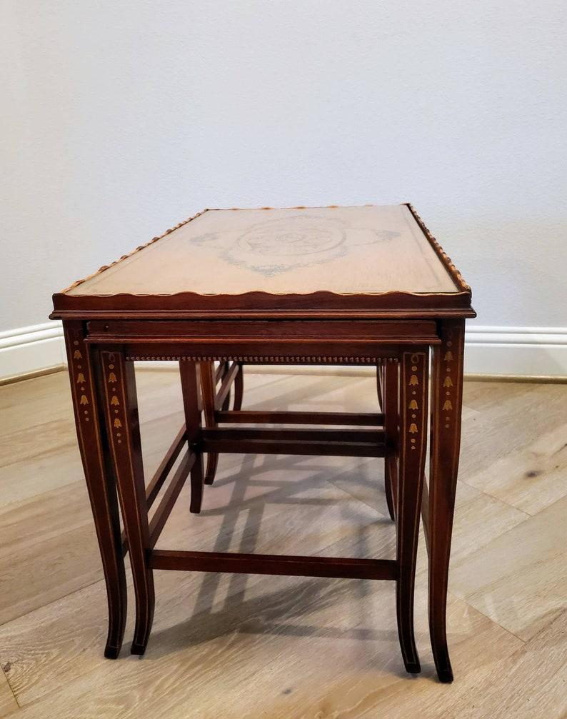 Mid-Century English Regency Adam Style Mahogany Nesting Tables, Set of 3 For Sale 5