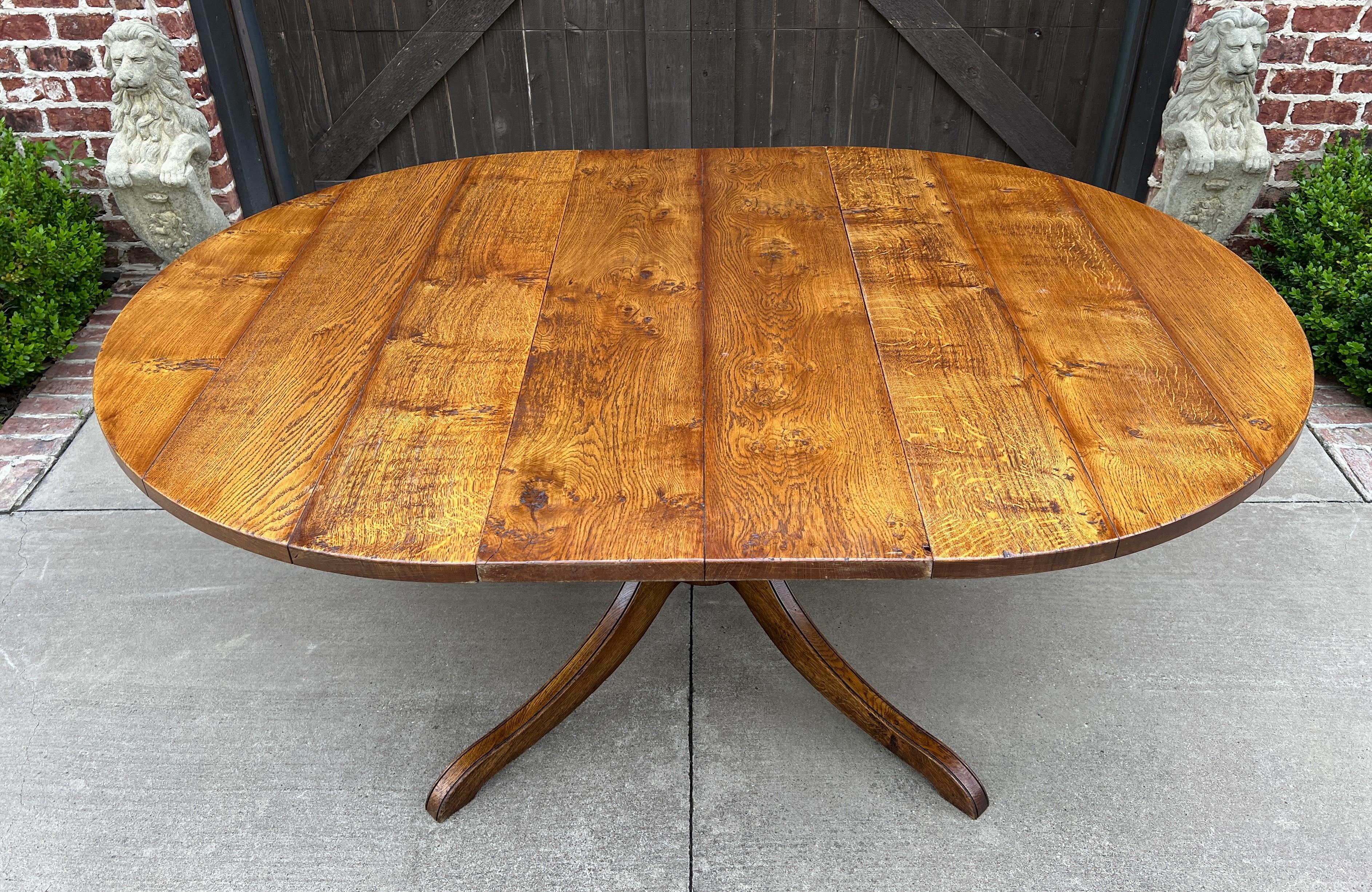 Midcentury English Round/Oval Dining Table Pedestal Base with Leaf Oak, c. 1940s 4