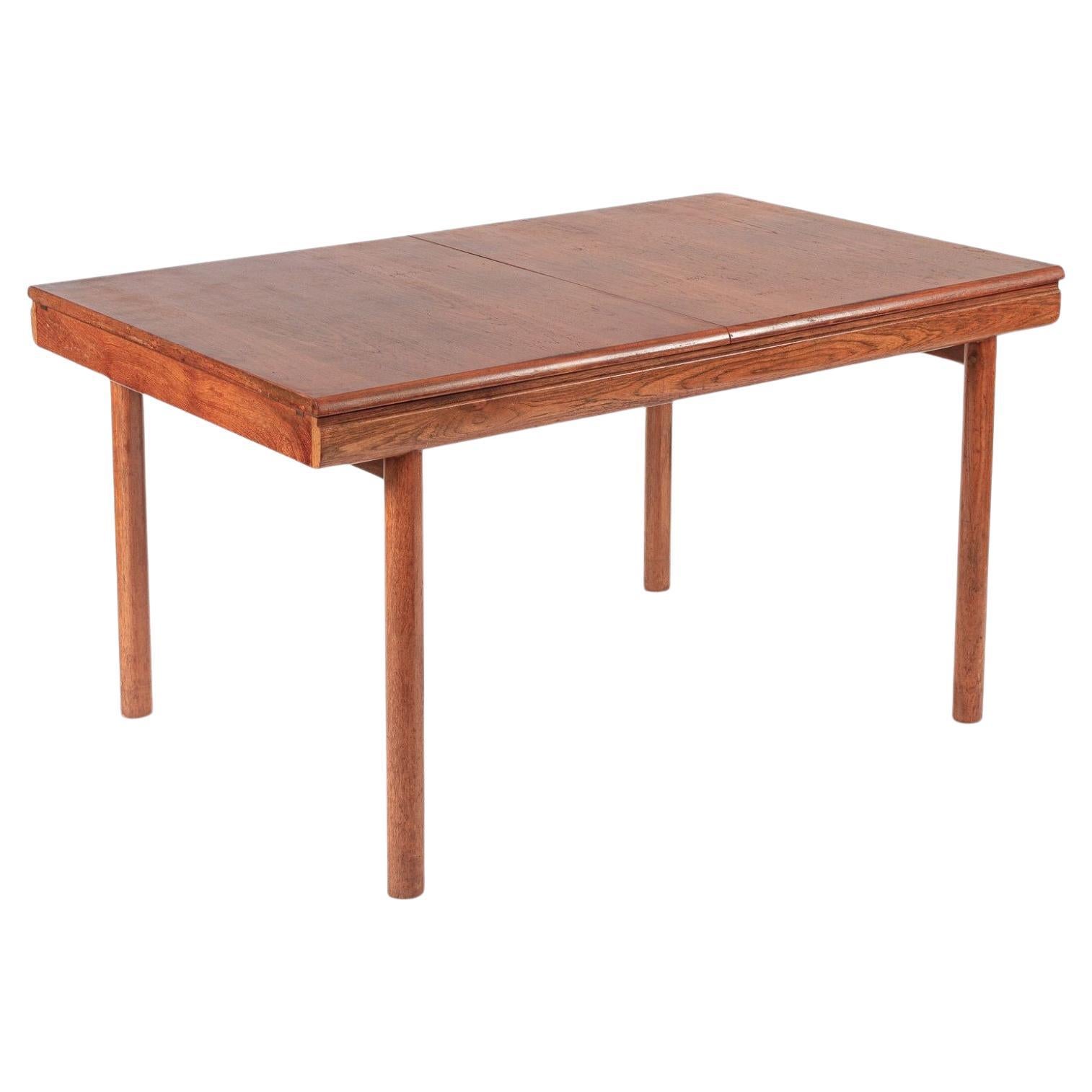 Table de salle à manger à rallonge en teck anglais du milieu du siècle par White & Newton