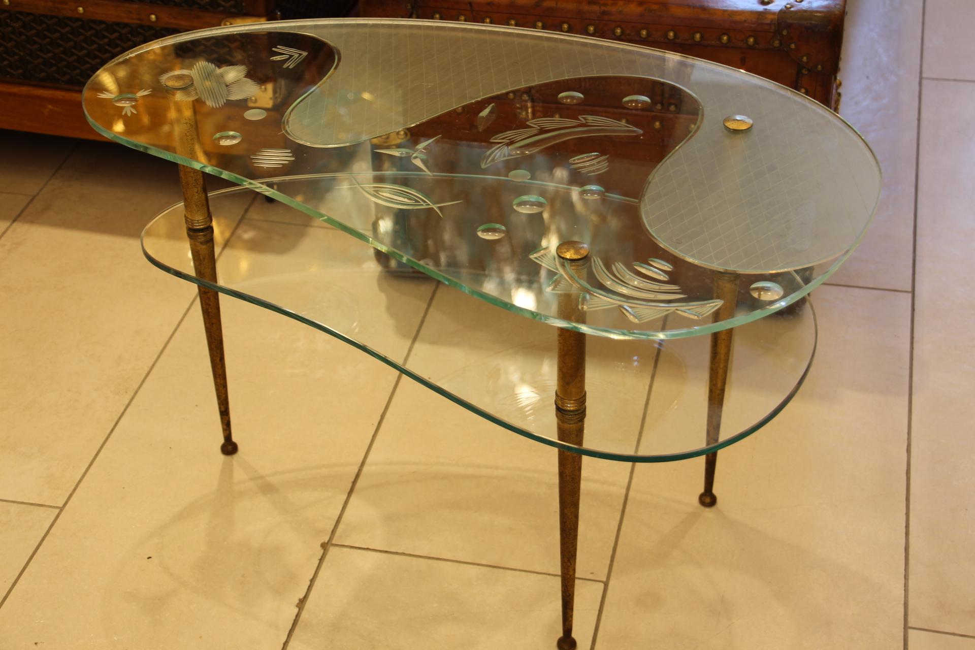 Mid Century Engraved Clear Glass Coffee Table For Sale 9