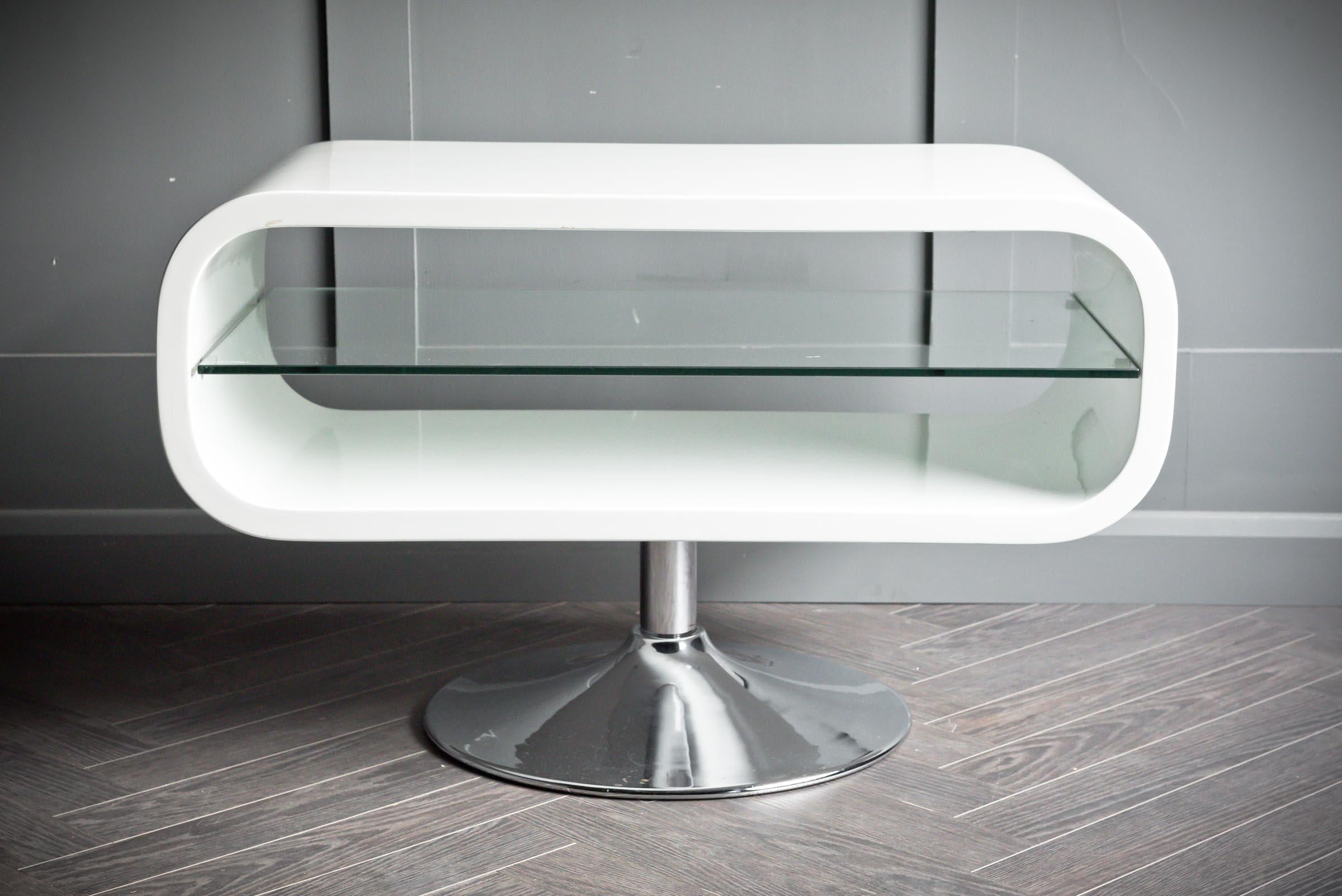 Mid Century entertainment stand with glass shelf finished in a white gloss.