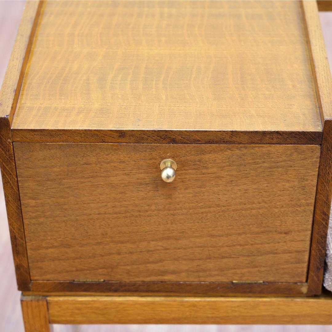 Mid-Century-Eingangsbank in Eiche & Boucle im Angebot 1