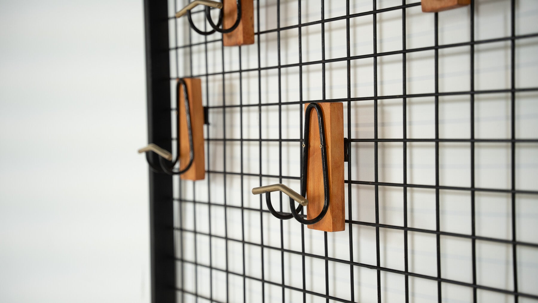 Mid-Century Modern Banc d'entrée du milieu du siècle avec porte-manteaux, Italie, années 1960 en vente