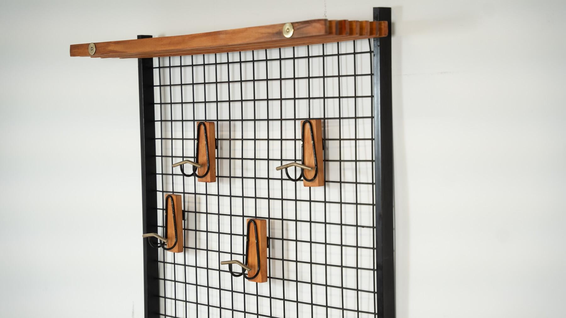 Banc d'entrée du milieu du siècle avec porte-manteaux, Italie, années 1960 en vente 1