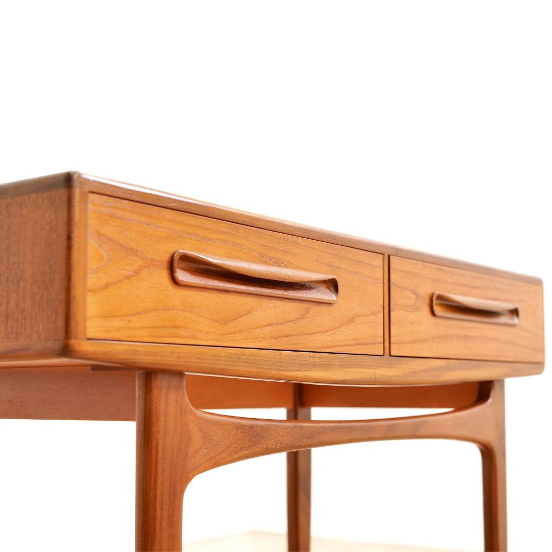 Comò consolle da ingresso del Medio Secolo di G-Plan in vendita 4