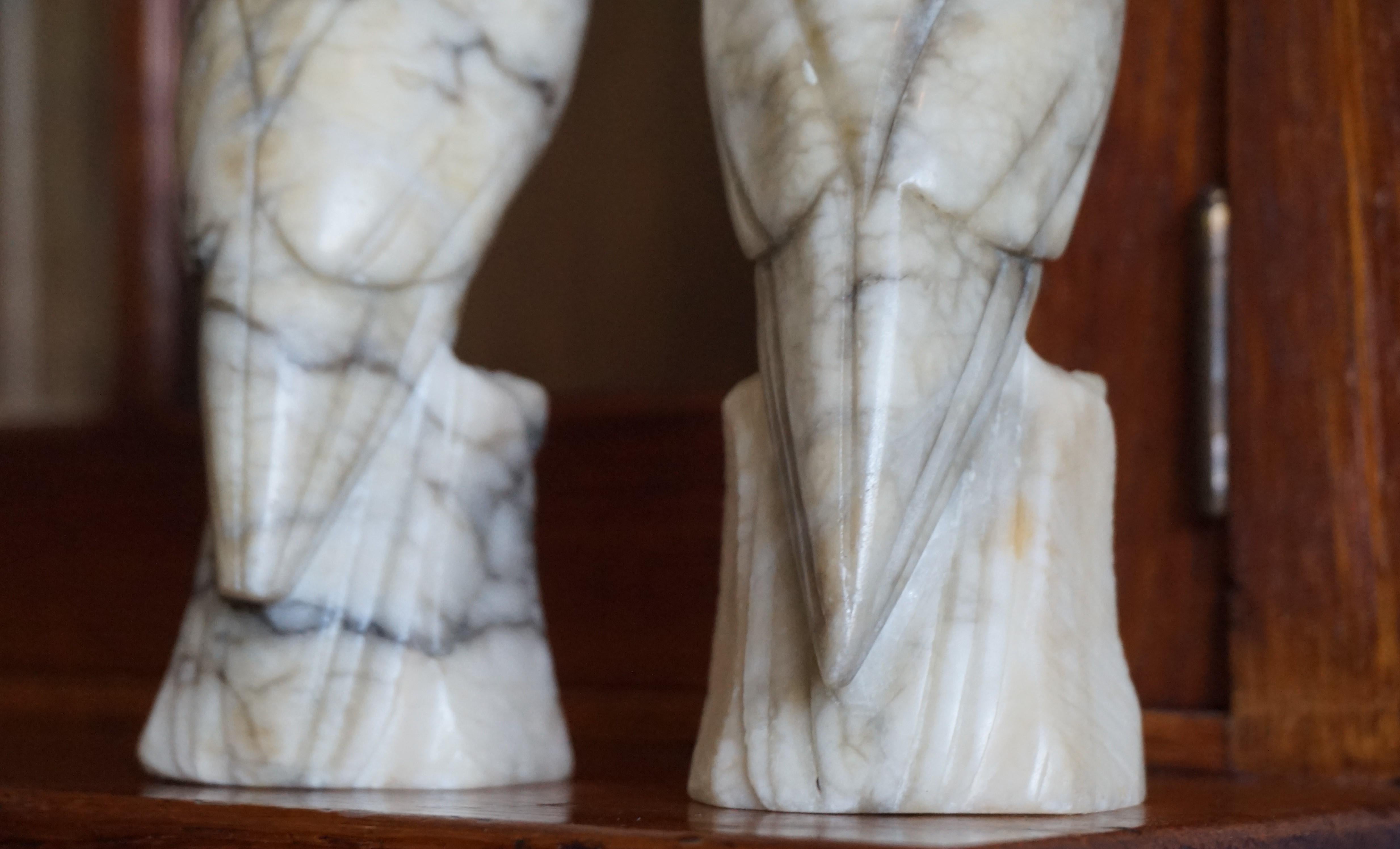 Midcentury Era Hand Carved Pair of Alabaster Majestic Eagle Sculptures 4