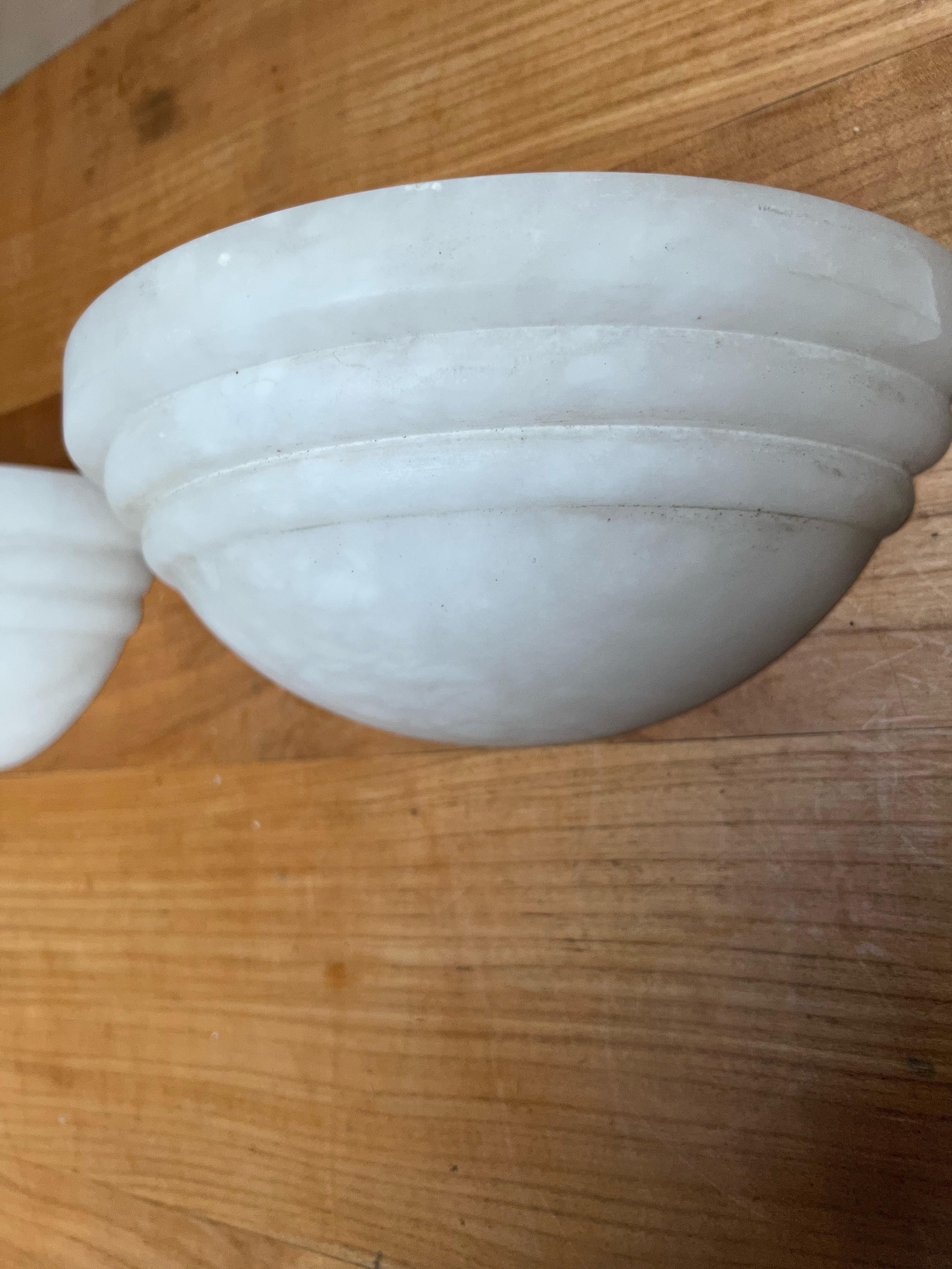 Vintage, Mid-Century Era Pair of Art Deco Style Alabaster Sconces or Wall Lamps For Sale 4