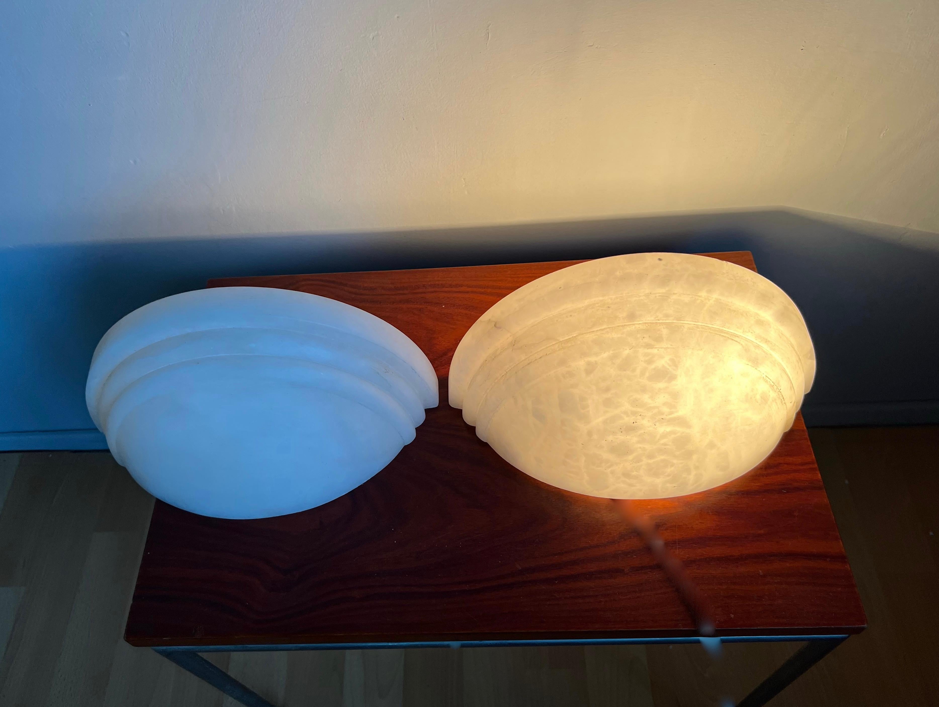 Polished Vintage, Mid-Century Era Pair of Art Deco Style Alabaster Sconces or Wall Lamps For Sale