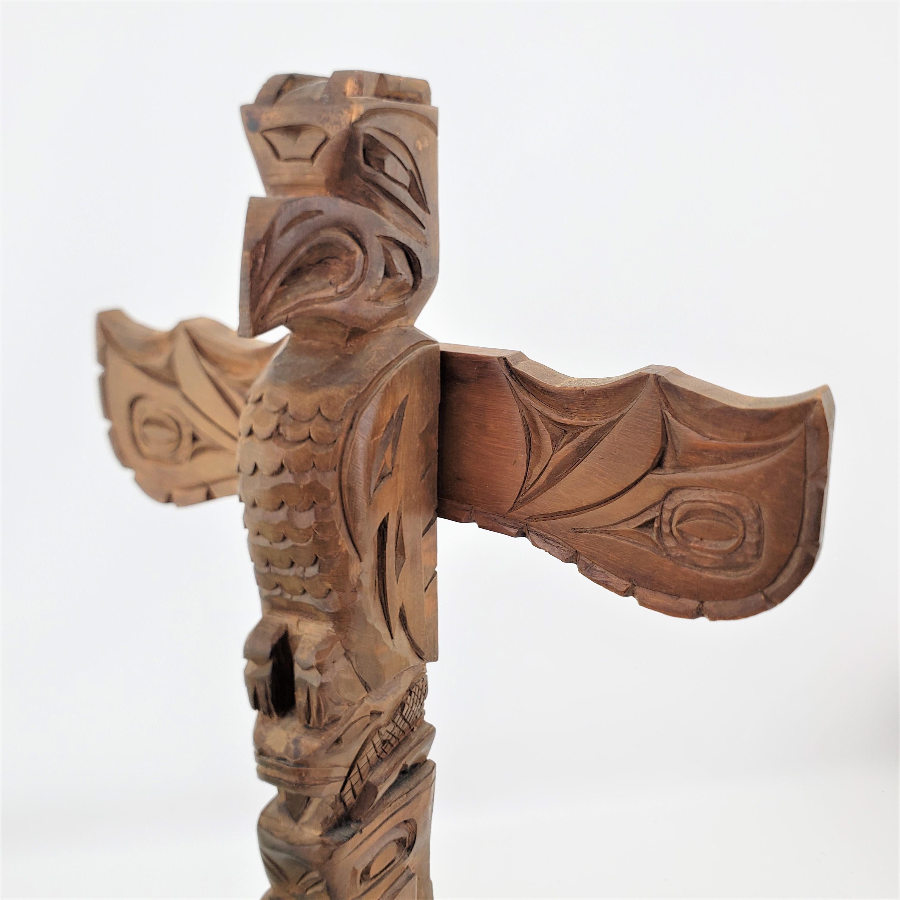 Mid-Century Era Signed West Coast Cedar Haida Indigenous Canadian Totem Pole For Sale 2