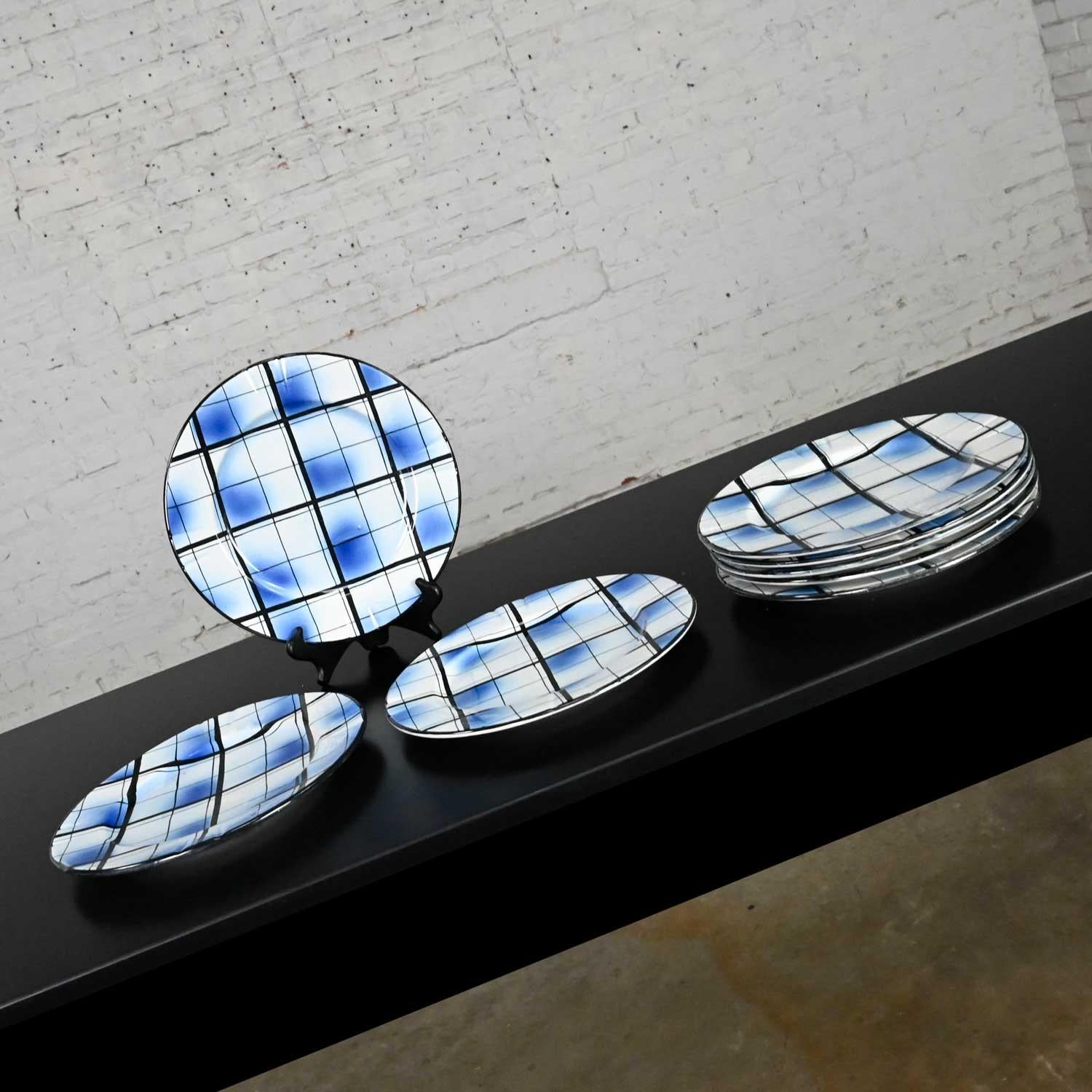 Mid Century Erphila Edinburgh Blue Plaid Pottery Dinner Plates Made in Italy Set In Good Condition For Sale In Topeka, KS