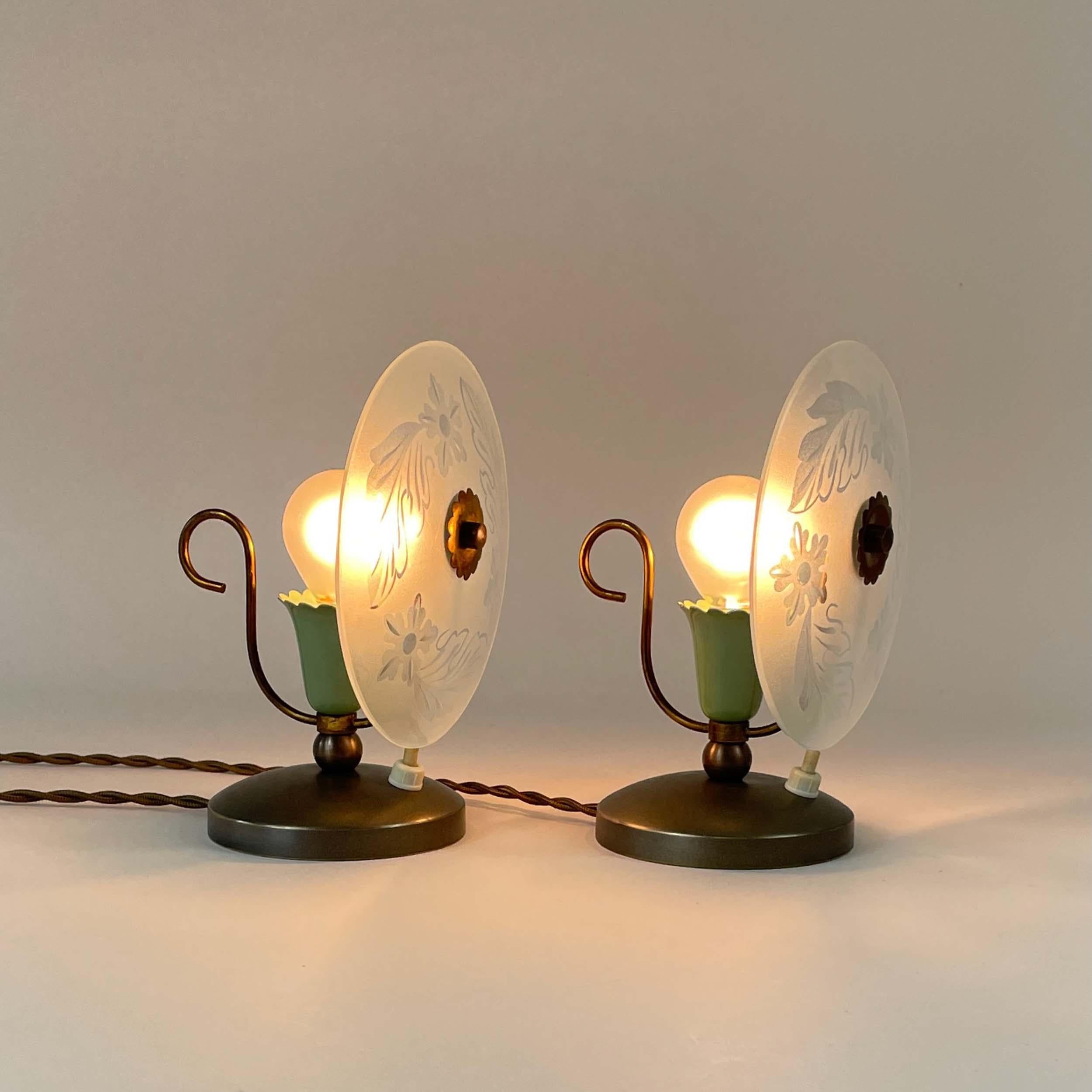 Mid-Century Modern Mid-Century Etched Glass Table Lamps, Italy 1950s For Sale