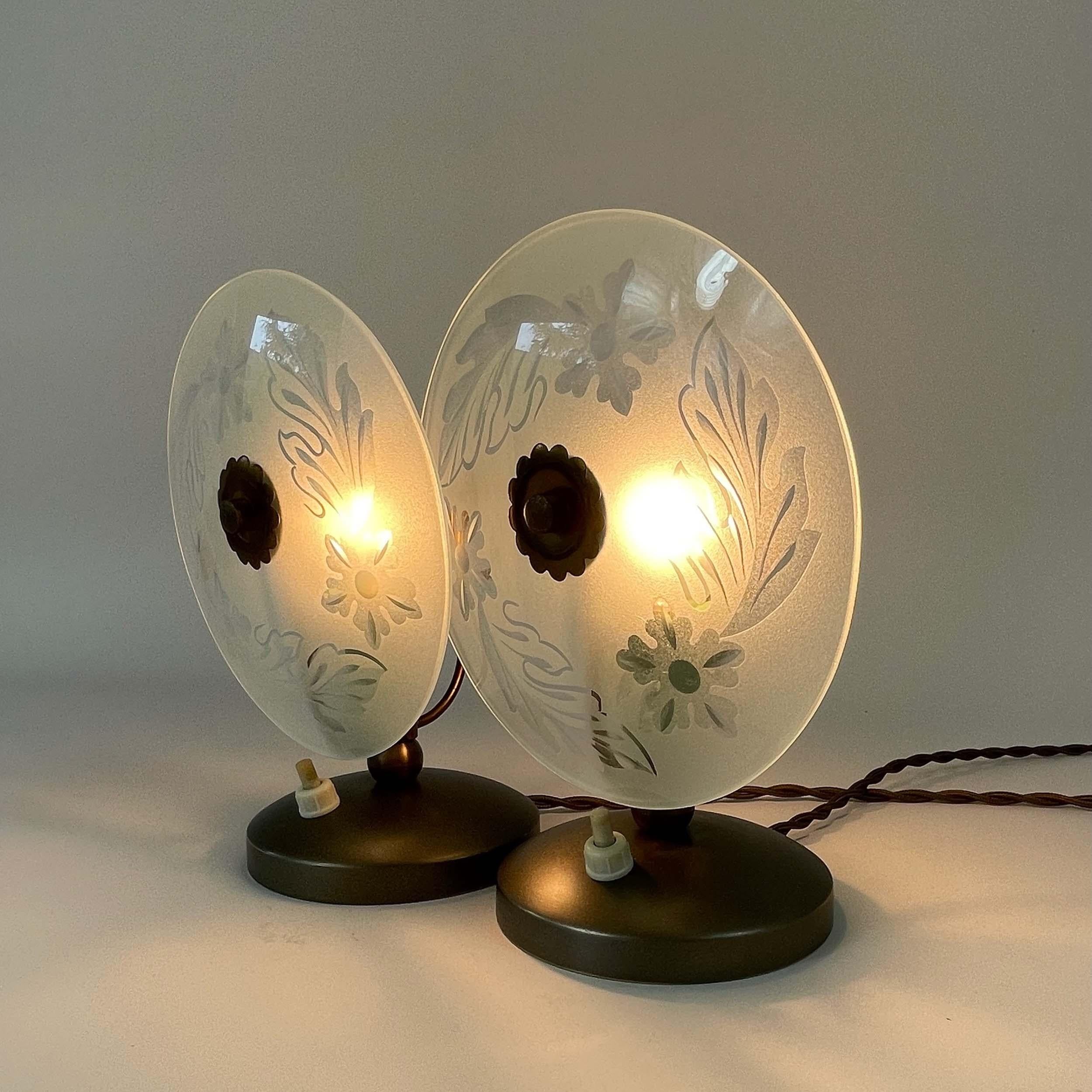 Italian Mid-Century Etched Glass Table Lamps, Italy 1950s For Sale