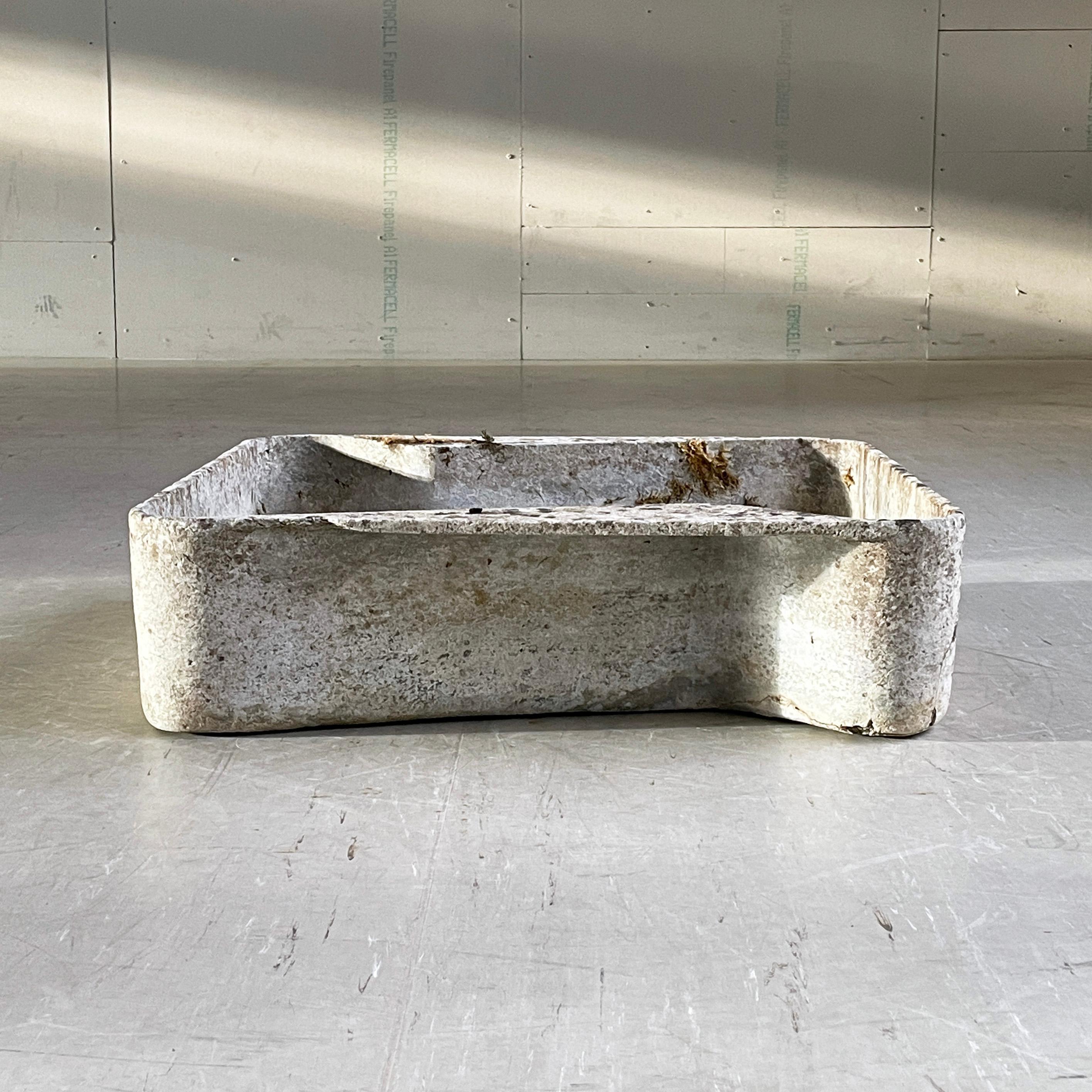Mid Century Eternit Sandbox (Sandkasten' by Willy Guhl, Switzerland For Sale 4