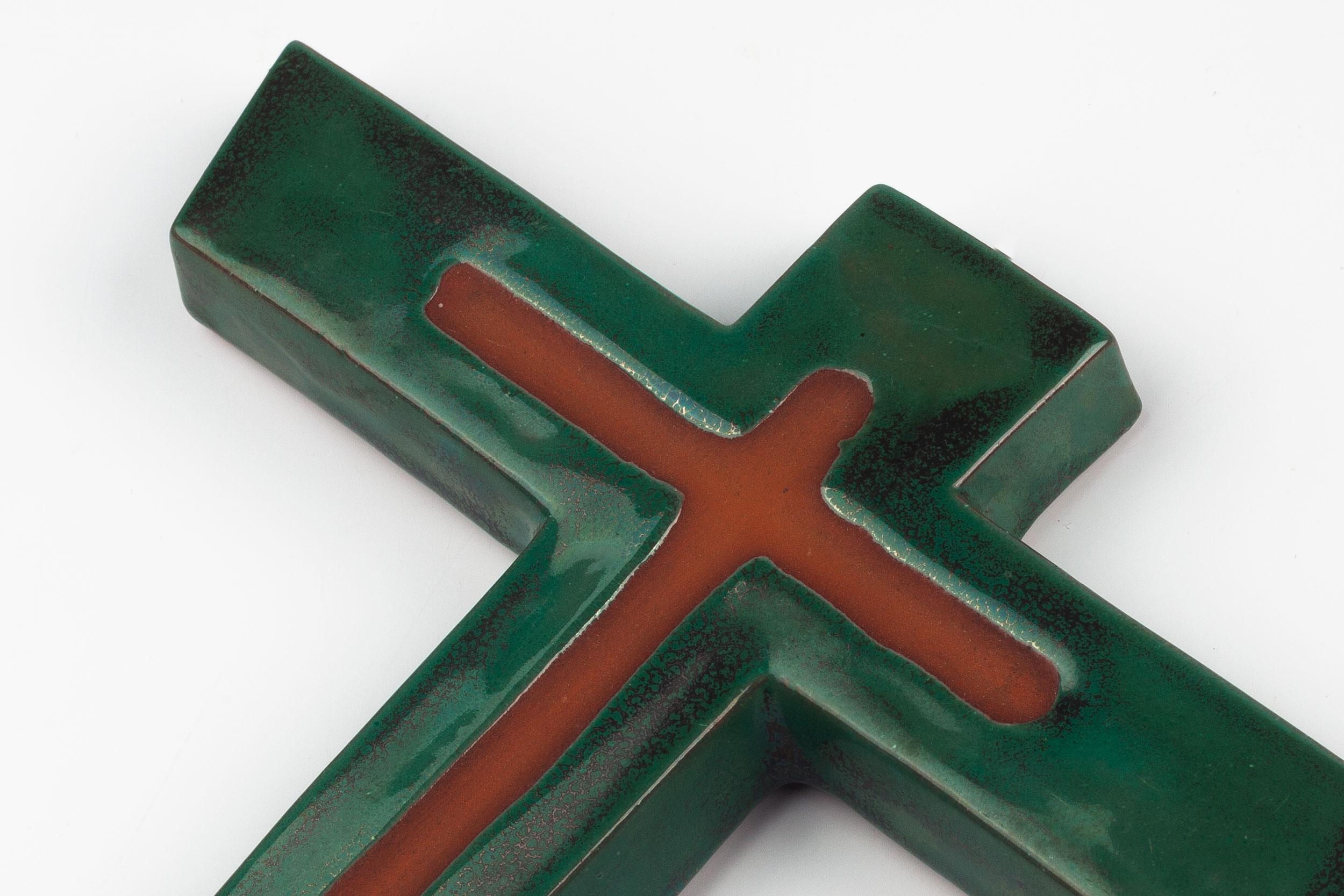 Midcentury European Wall Cross, Brown, Green, Glazed Ceramic, Handmade, 1970 For Sale 1